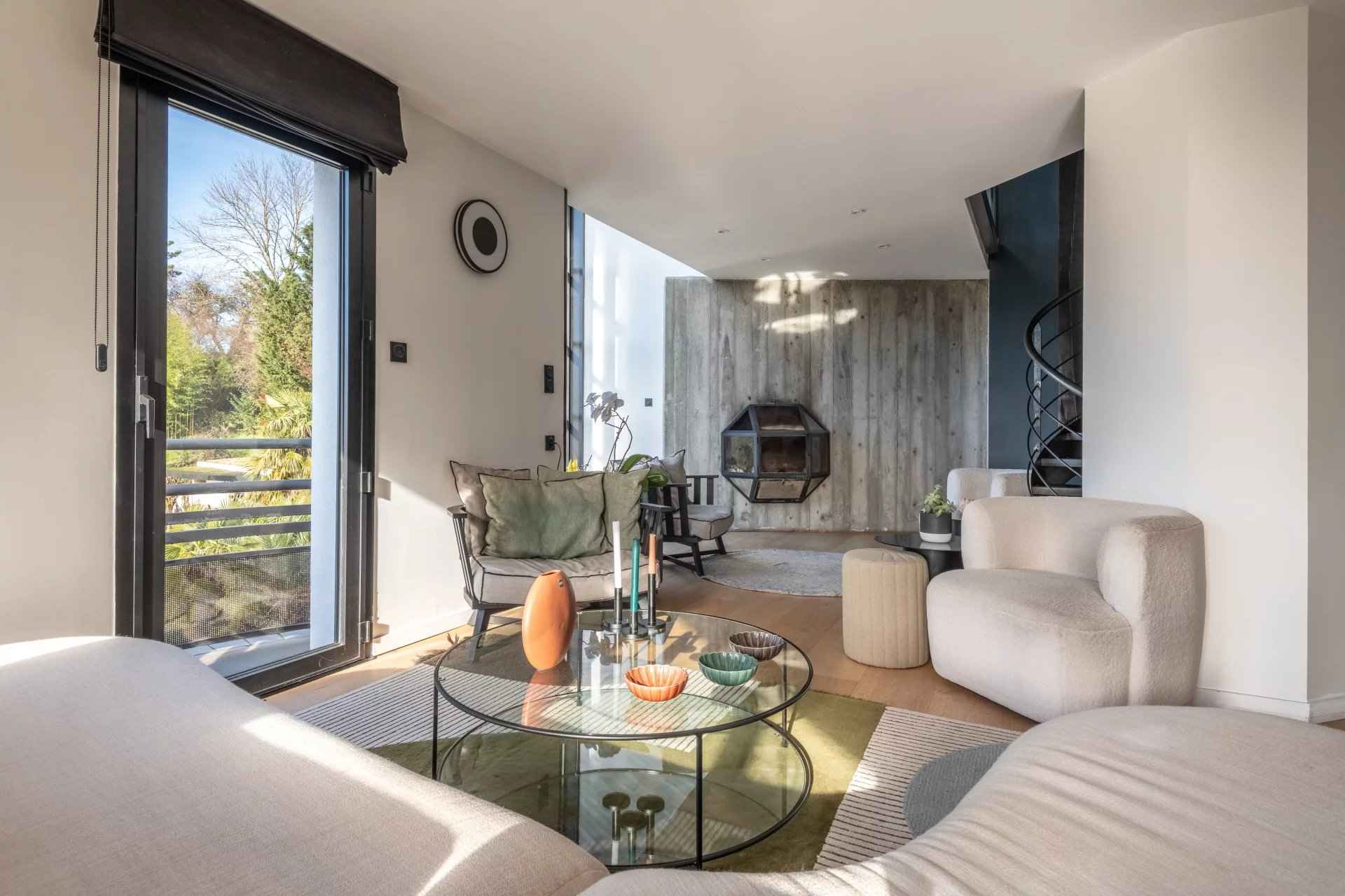 73bd82b6aaf0187c59b7f31e7d779355 b87aab9d2e 1920 original - Translation missing: en.helpers.application.image_tag.default_alt