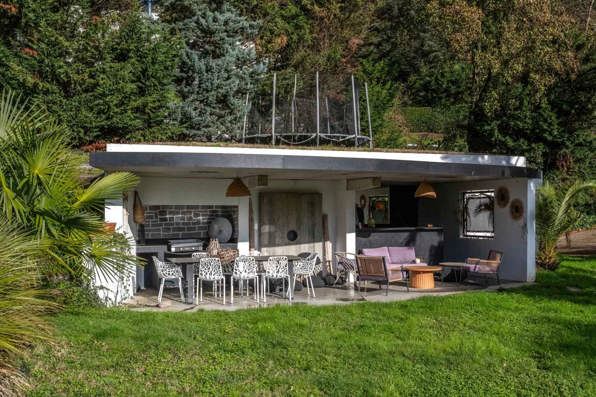 Cc0f2464ac63a8e89a086bfddeda6223 48f3f24f2e 1920 original - Translation missing: en.helpers.application.image_tag.default_alt