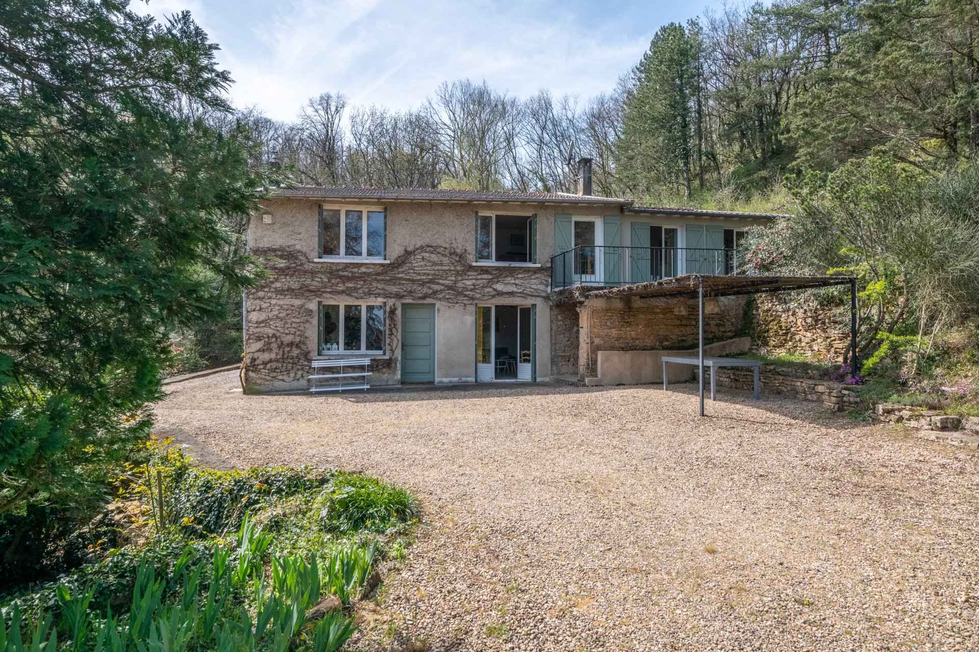 76017fab8fb71588a19d7a5bcf78320d 5106627662 1920 original - Attribut alt par défaut.