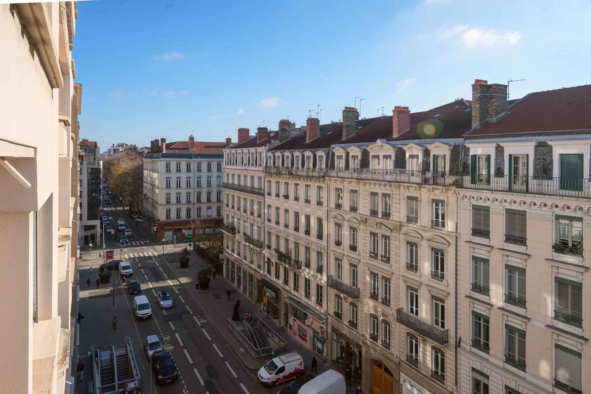 7f605dfd42993a005ba10590e64591fe 8815c10745 1920 original - Attribut alt par défaut.