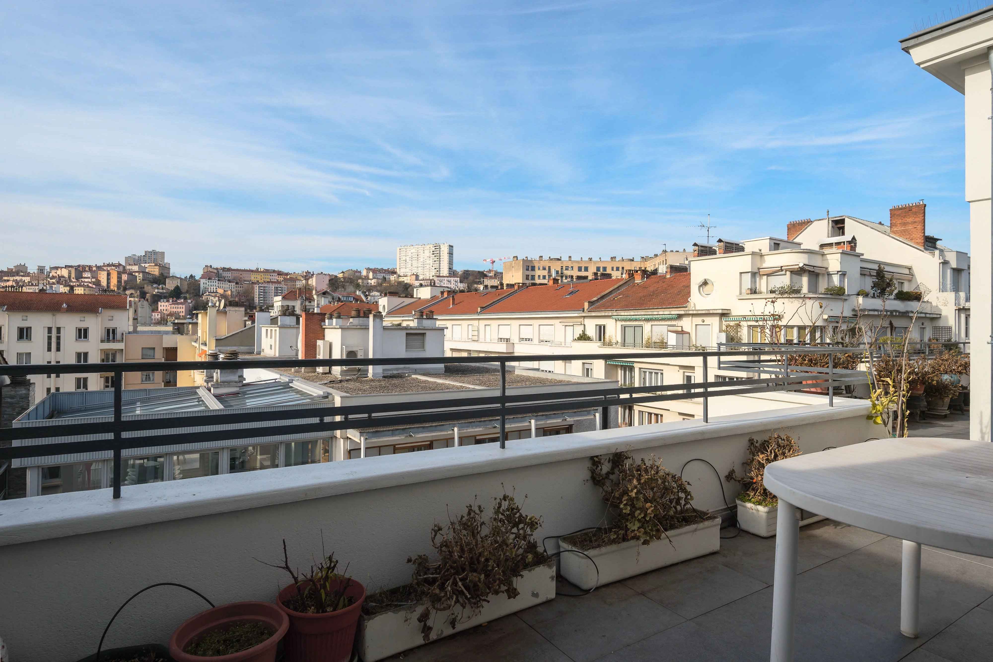 7327b2df0662a90ebcf0d4584a41b8f0 9da523c764 4000 original - Attribut alt par défaut.