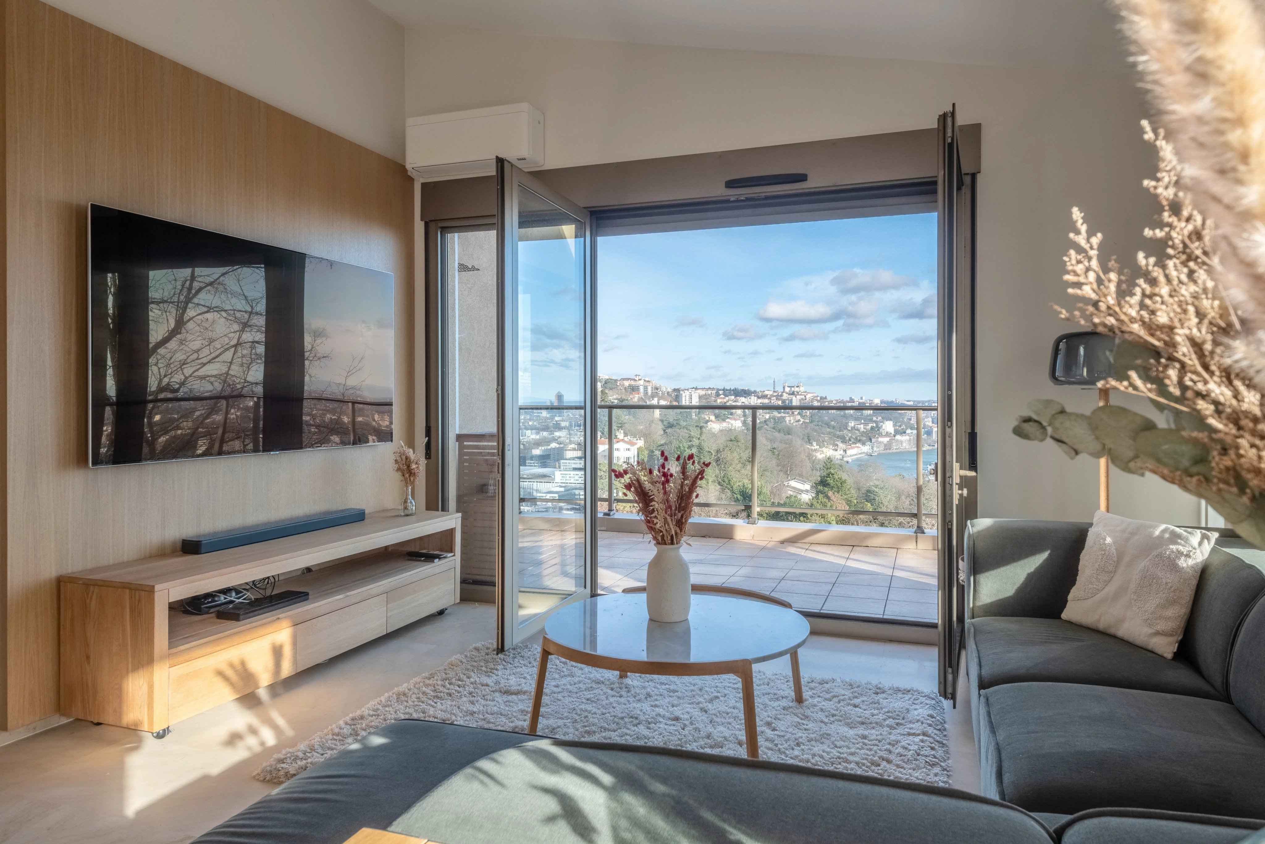 1edc2f81117b8b8b42b2c9f73a286e37 2d888ea791 4096 original - Translation missing: en.helpers.application.image_tag.default_alt