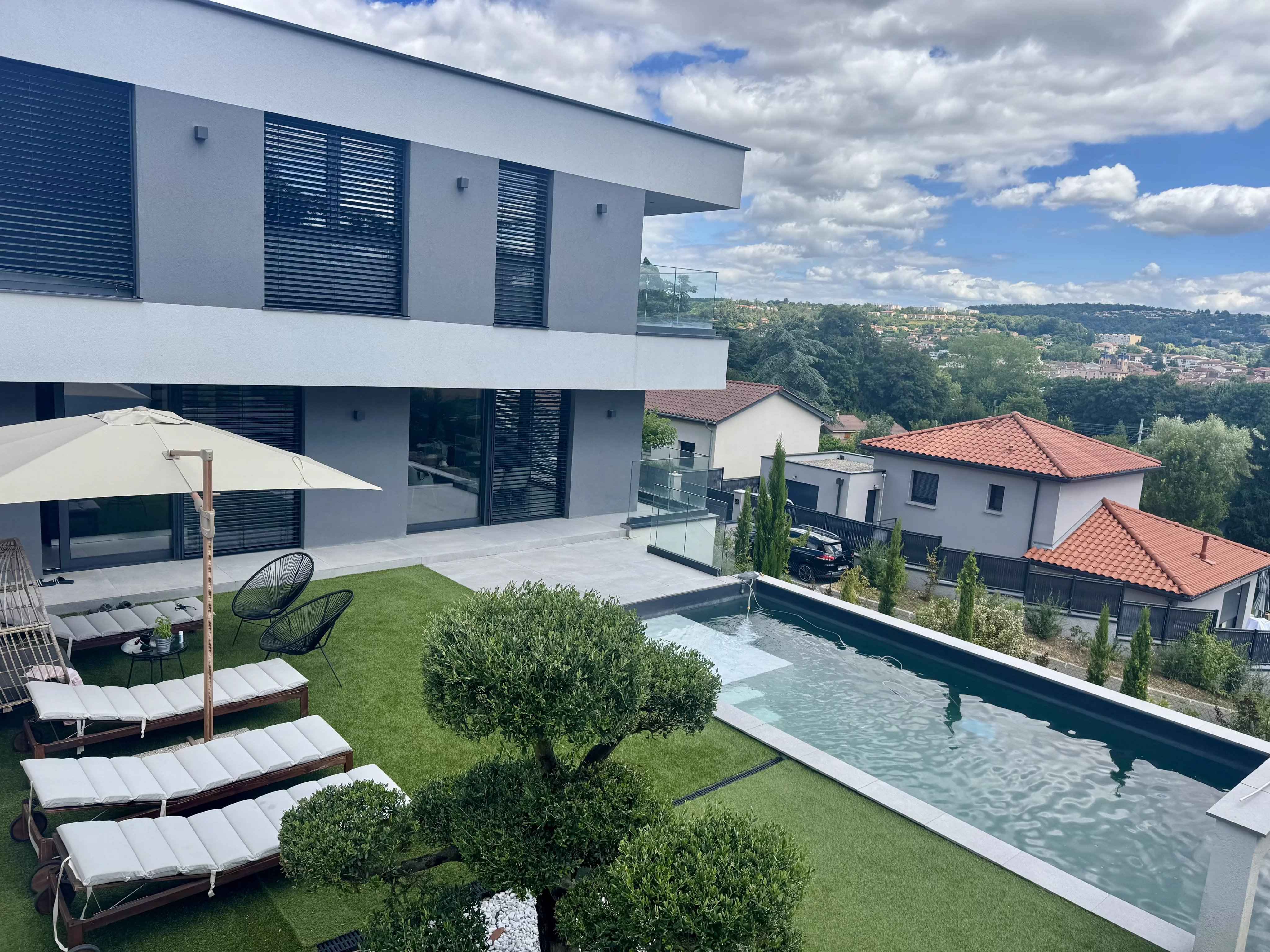 827e0cfdcf850bd453635fe69de35567 4ac063dbe2 4096 original - Translation missing: en.helpers.application.image_tag.default_alt