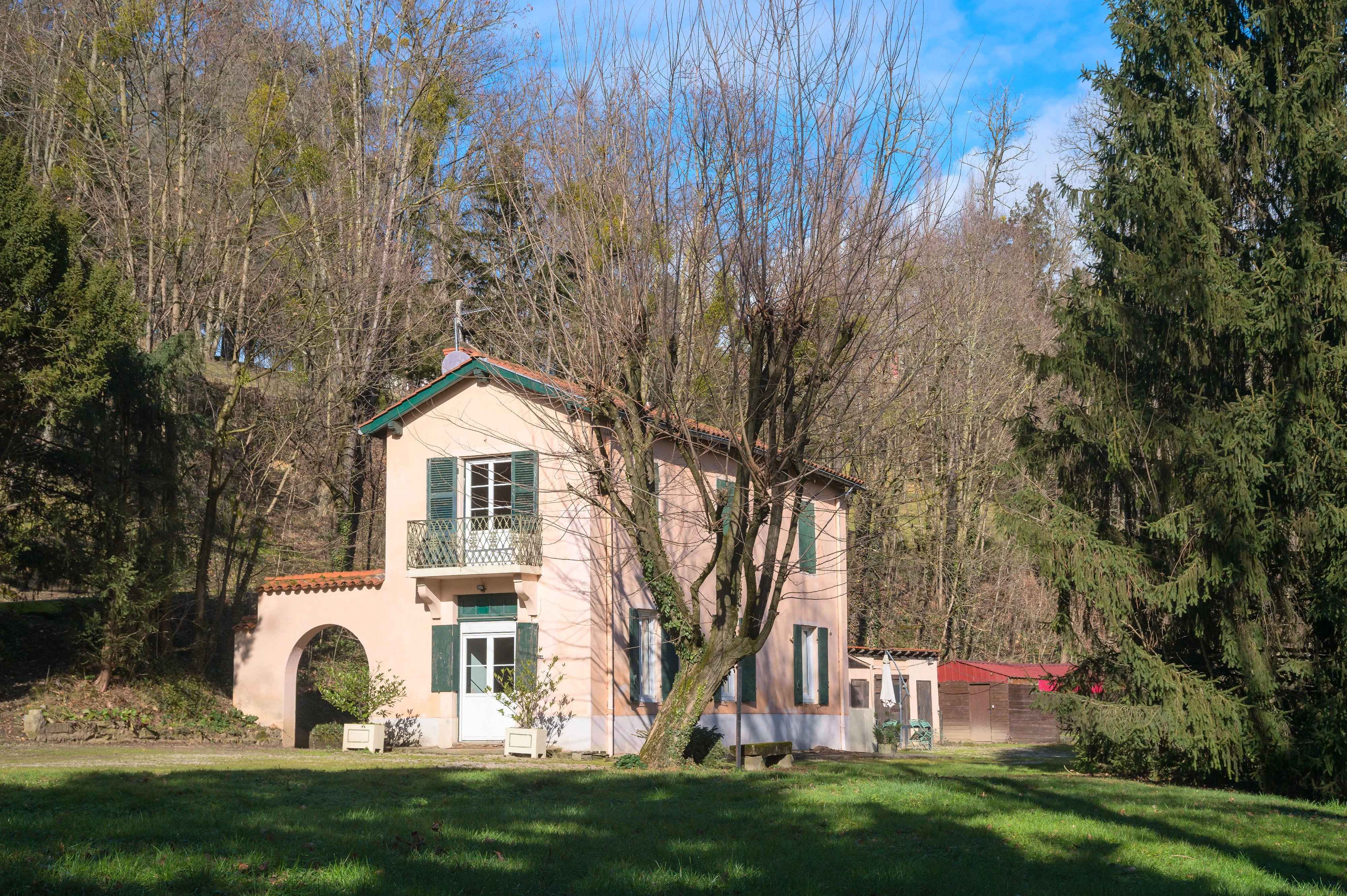 82b2c5c29c65e82a0d0f15bbb2d8f0f3 cca0bb31d7 4000 original - Attribut alt par défaut.