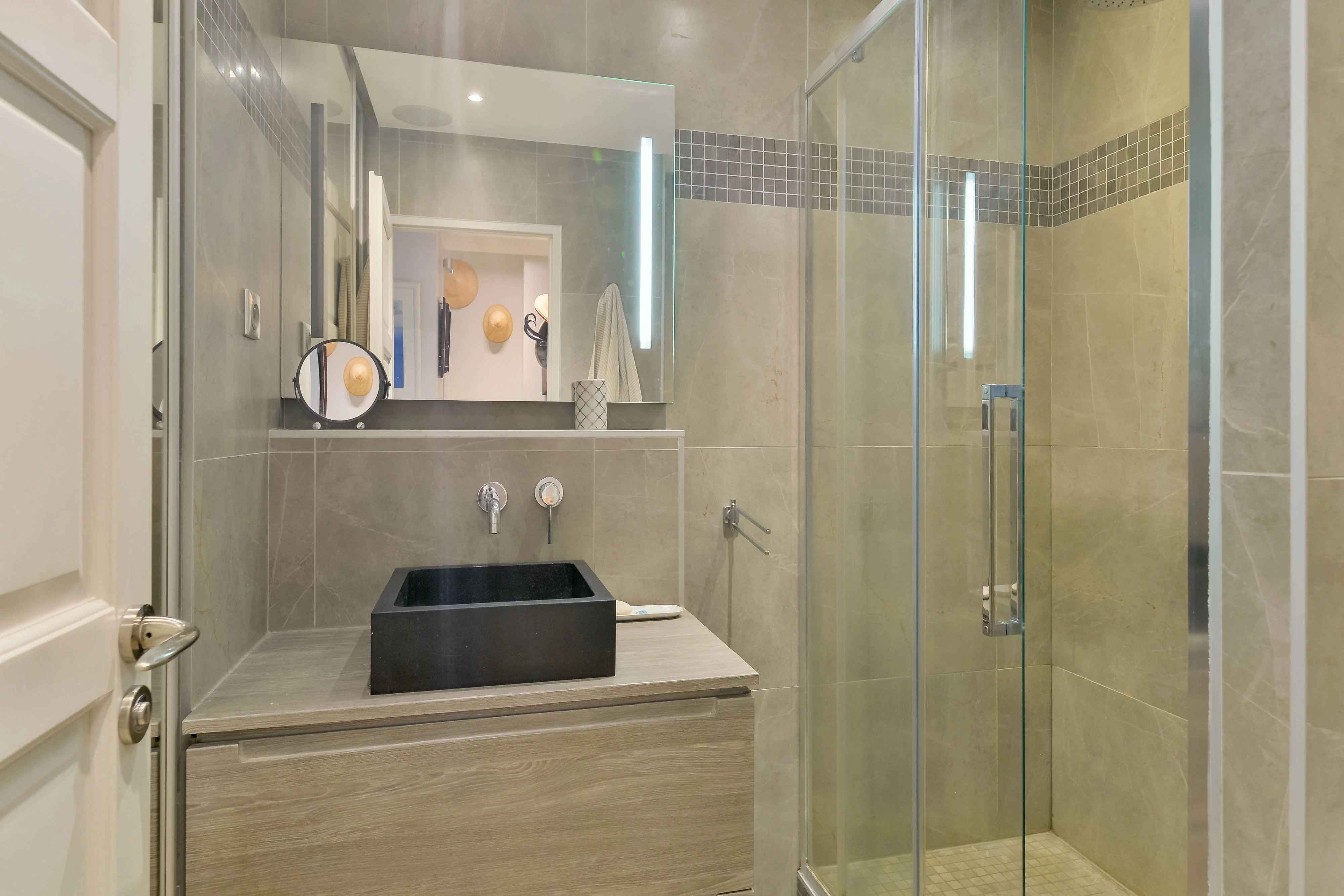 98fb240cbdd68143490522c5add3773b 3d9b1a245c 4000 original - Translation missing: en.helpers.application.image_tag.default_alt