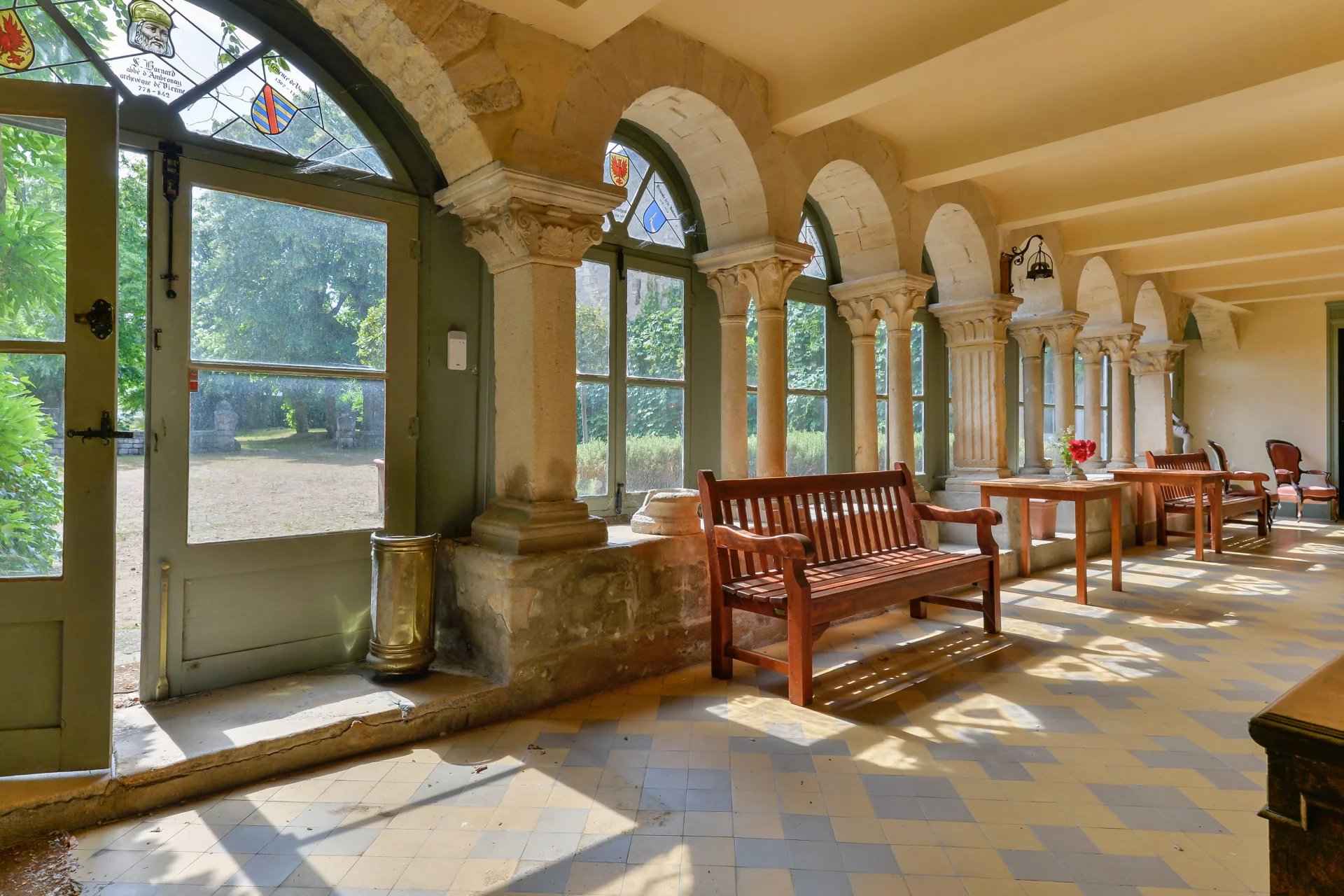 839fb0d06428be6e51558fcd9913b12b 0b9d33748e 1920 original - Attribut alt par défaut.