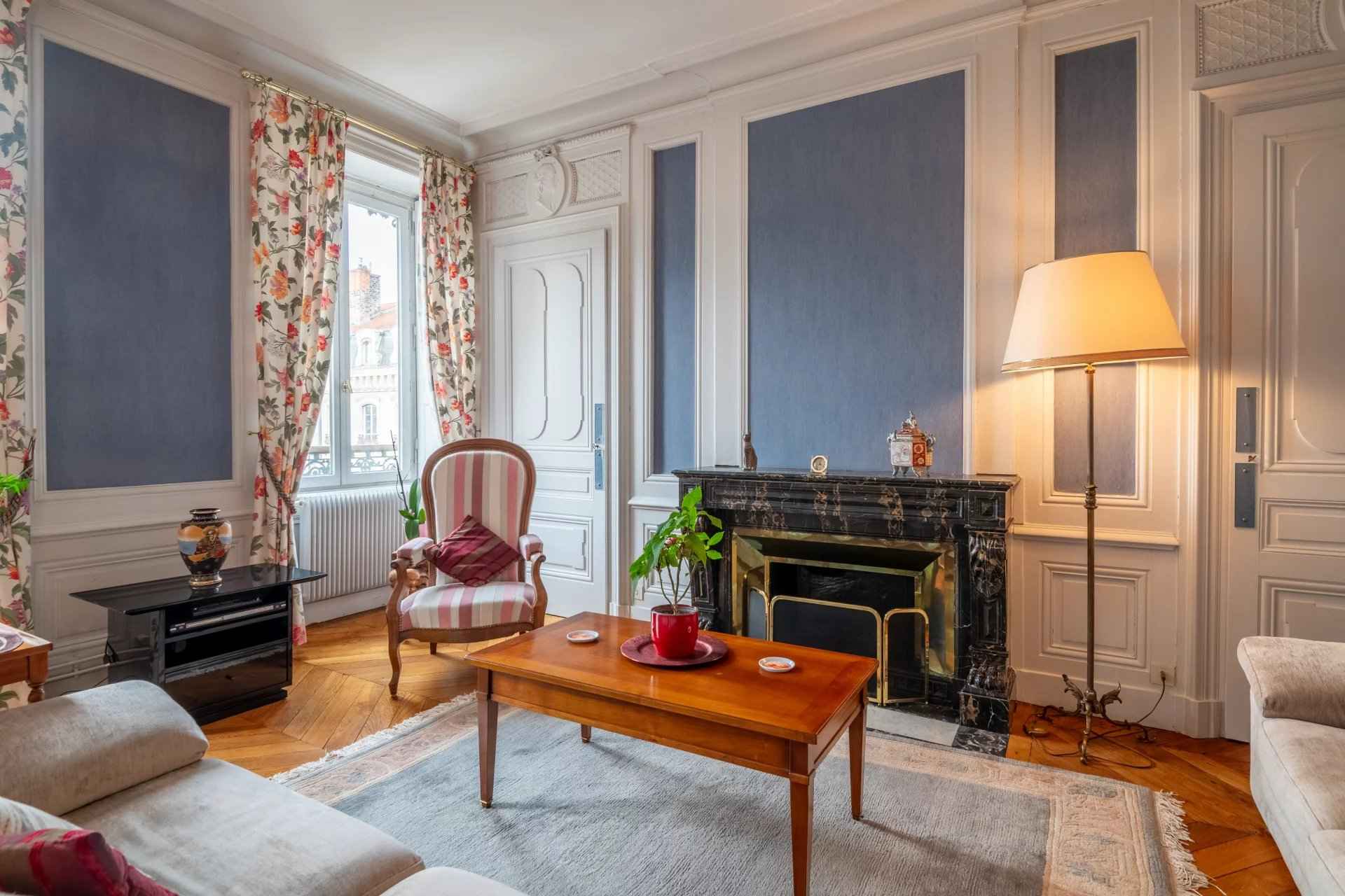 C92b9b29e0f64c6cad77b476993e73c8 2395183751 1920 original - Attribut alt par défaut.