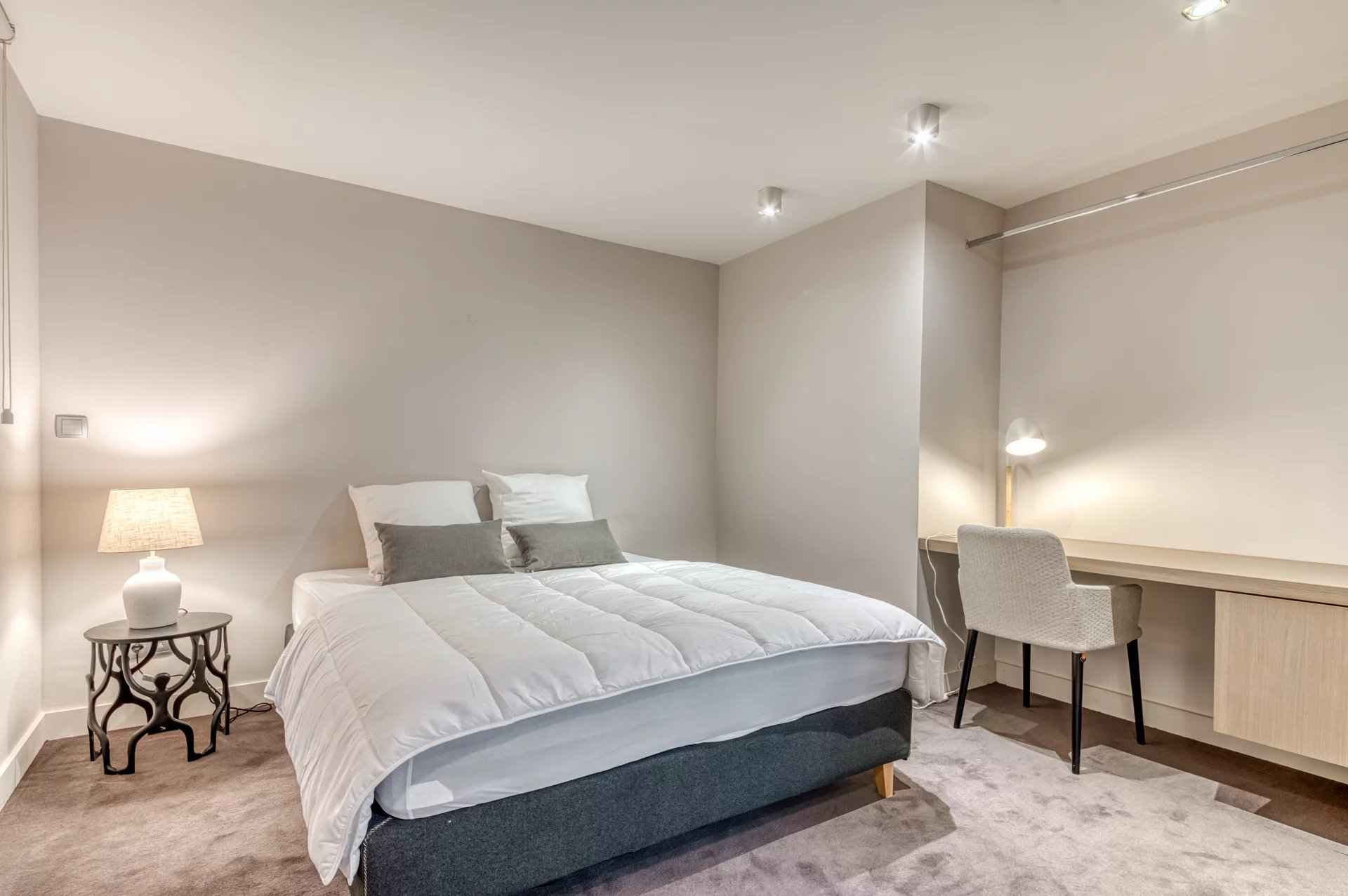 B1e9b90aad749bf0d609d4e3f0c712cd 7c4dd9a08d 1920 original - Translation missing: en.helpers.application.image_tag.default_alt