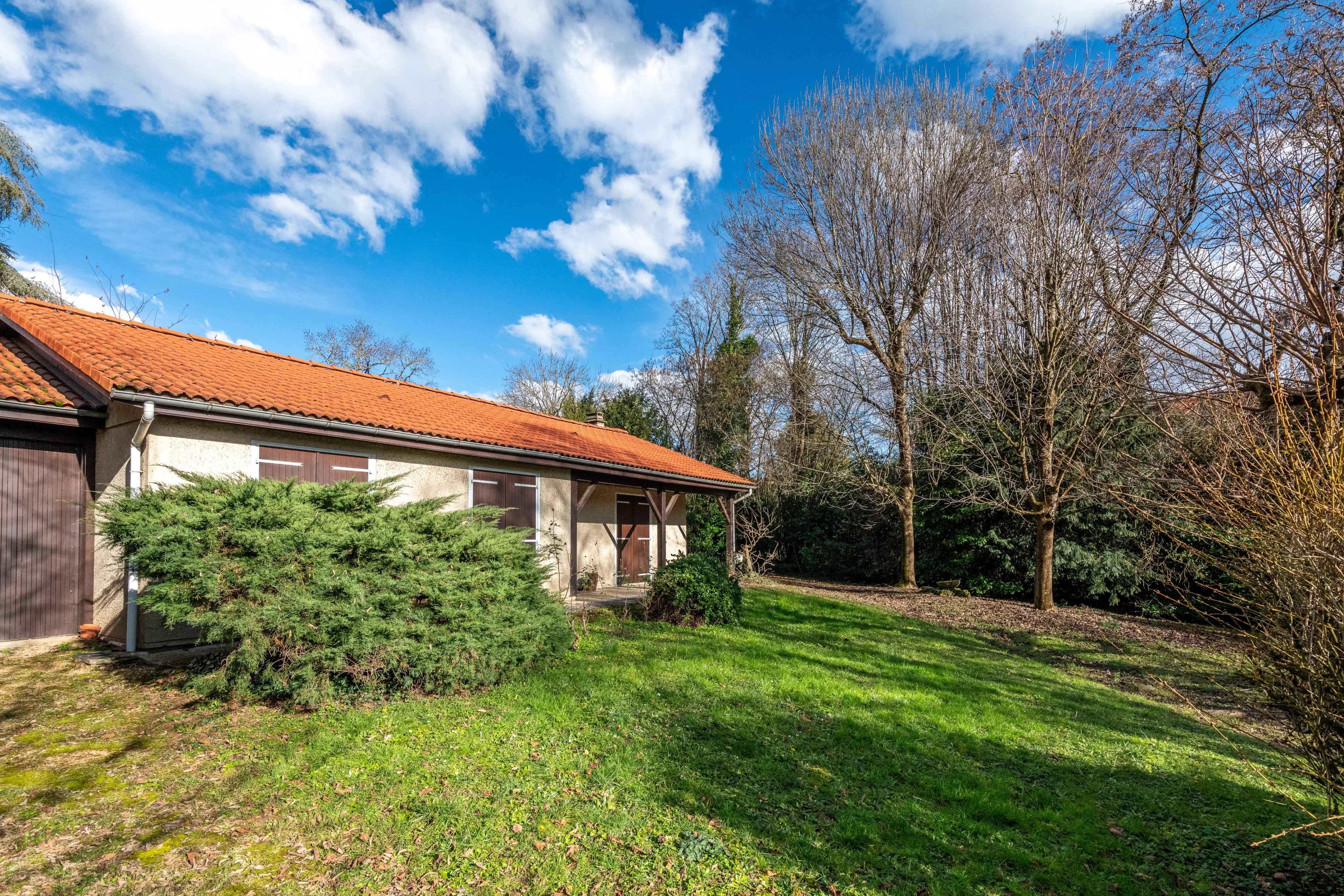 B07a396a5ce154ab819c4d66c00b80cf 7ab19a18e9 4096 original - Attribut alt par défaut.