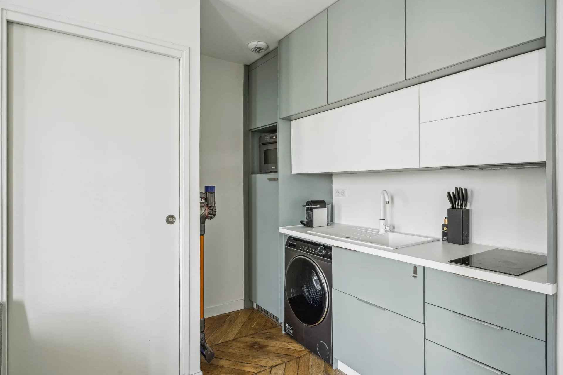 98cd0a221dc04aa9fd20c5f1436c8991 93b51b11a9 1920 original - Attribut alt par défaut.