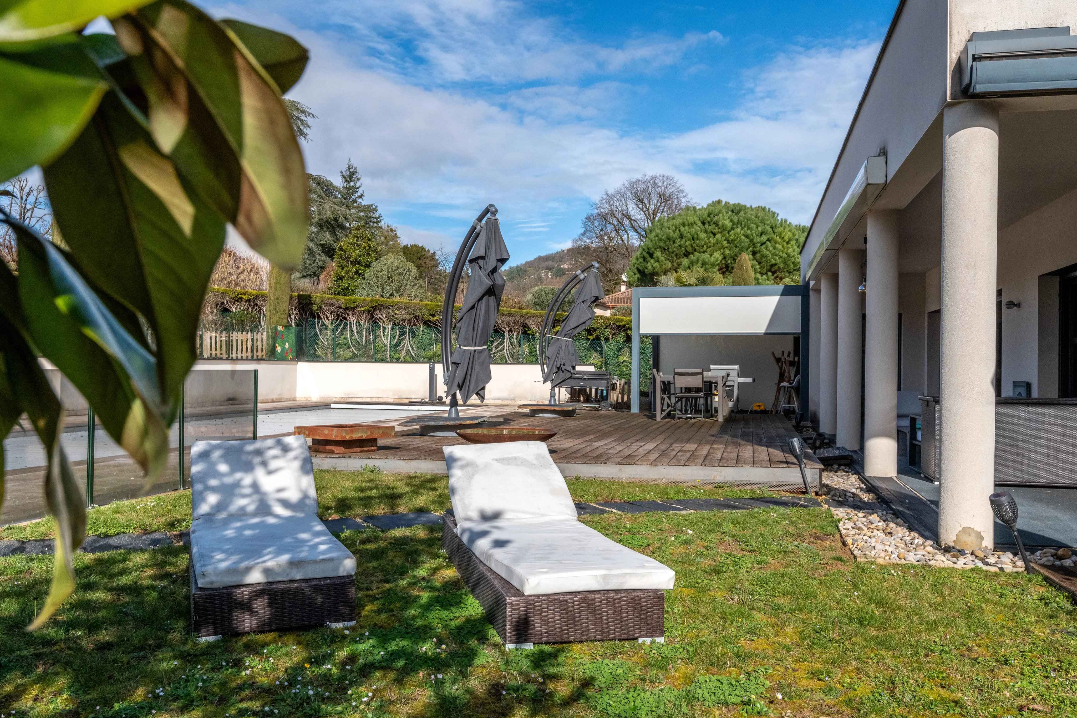 9aedaeee6a50d3841496b1ebe14be0b0 a0d52c3478 4096 original - Attribut alt par défaut.