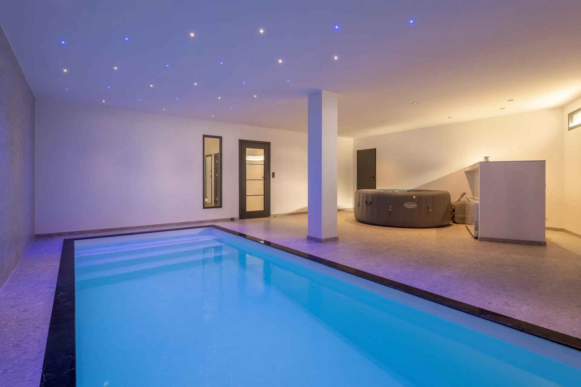 127fc2bdf228b79bf23842d0db204917 ab35133591 1920 original - Attribut alt par défaut.