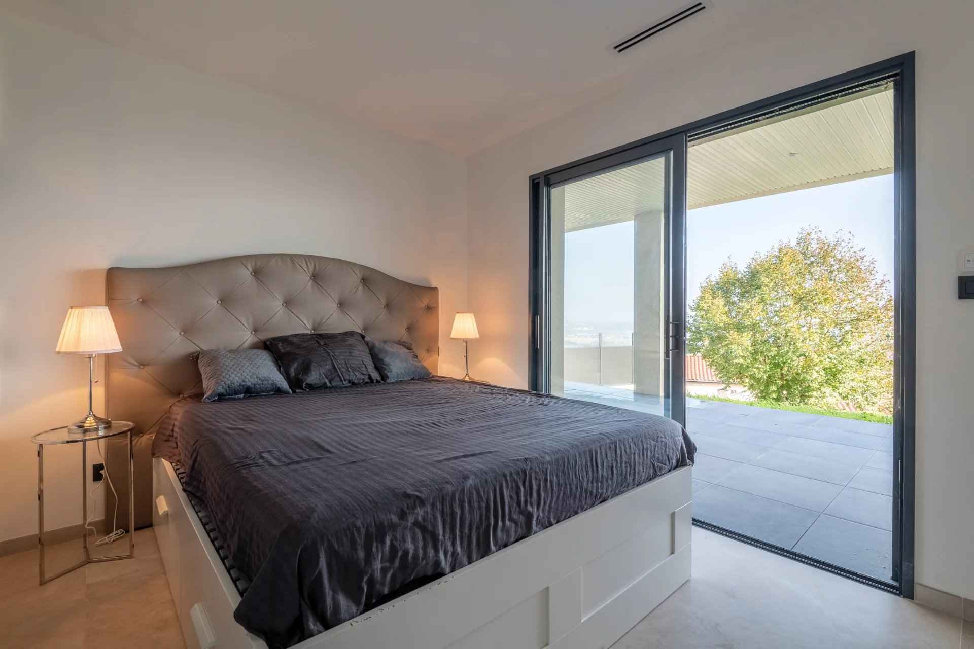 8c0b404bbc967953ff4e9fa588e555c8 f882c6b99e 1920 original - Attribut alt par défaut.