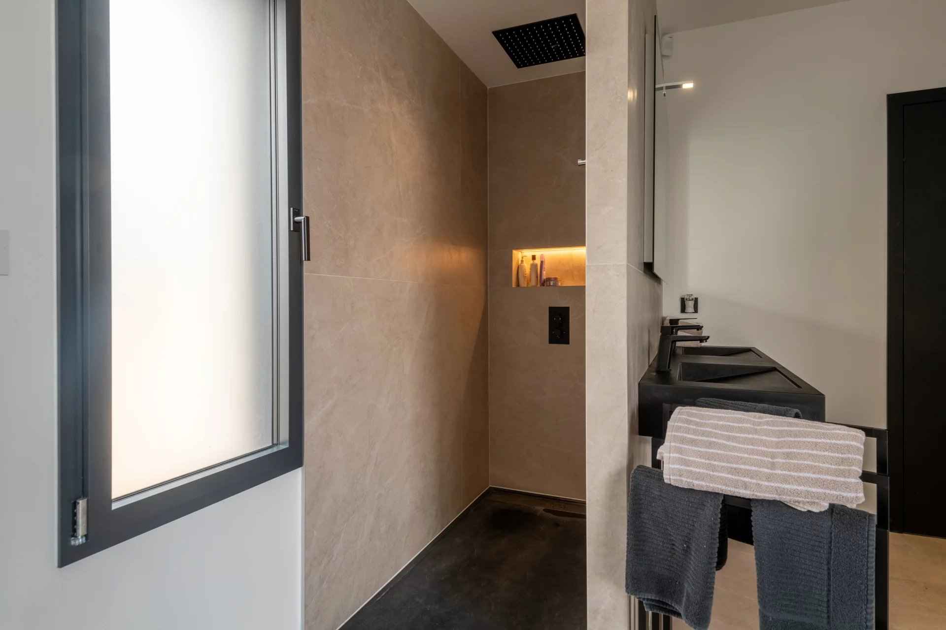 3bd8d7d1a70c29017268171a8ddda8a5 eb973a8164 1920 original - Attribut alt par défaut.