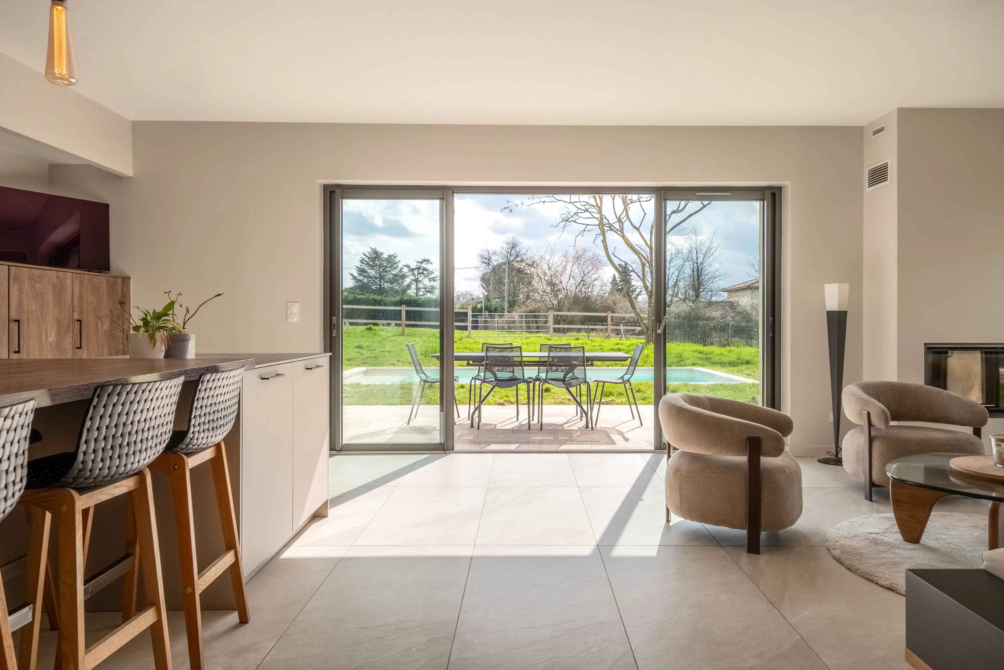 Fc84a38f5e7e031009eb9c21e3289d8f 80e089a9b1 4096 original - Translation missing: en.helpers.application.image_tag.default_alt