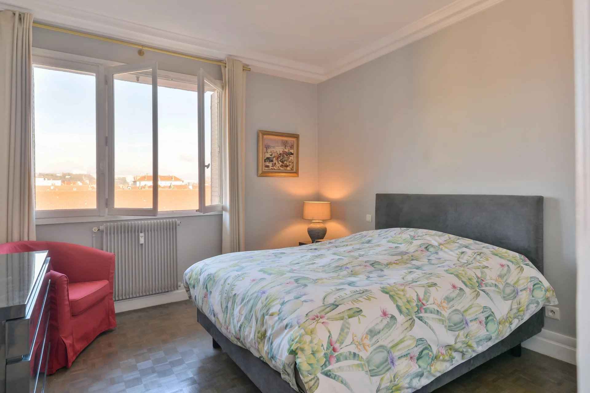 437f85f38d2a8af694a8d7cdadad94aa 5b729bc5c0 1920 original - Attribut alt par défaut.