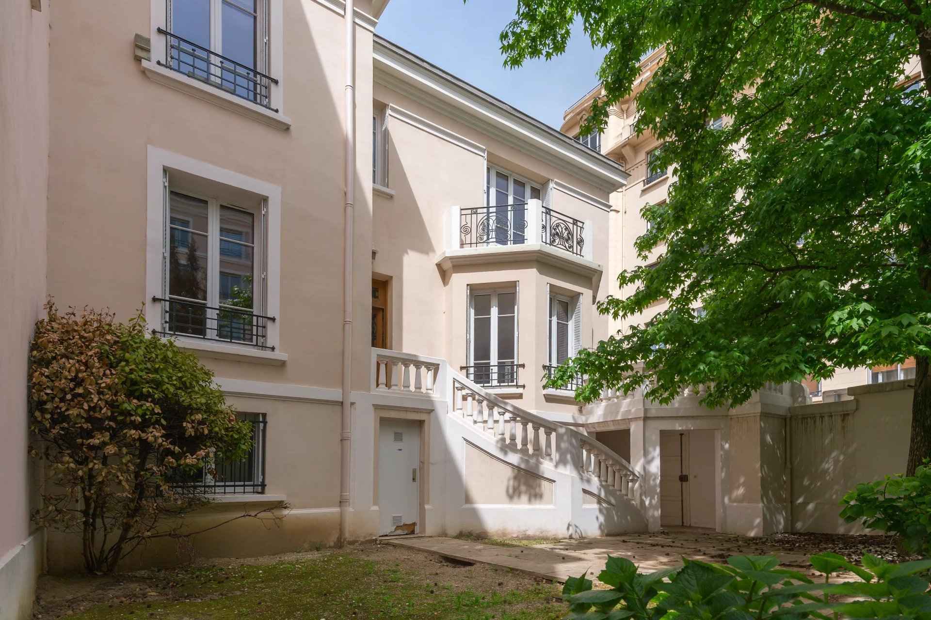 1e478093ceecda67a2fbd8bb6d2f05d8 31da490215 1920 original - Attribut alt par défaut.