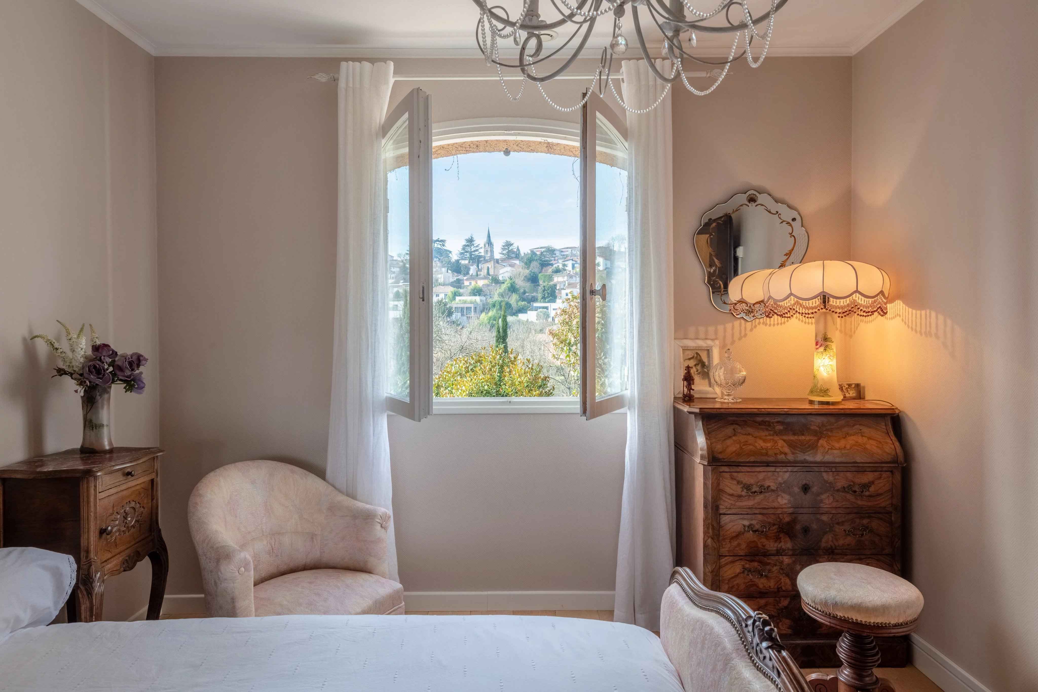 Db0e7d651693c5a69105ccb2f3d8b646 bba2e13a1b 4096 original - Attribut alt par défaut.