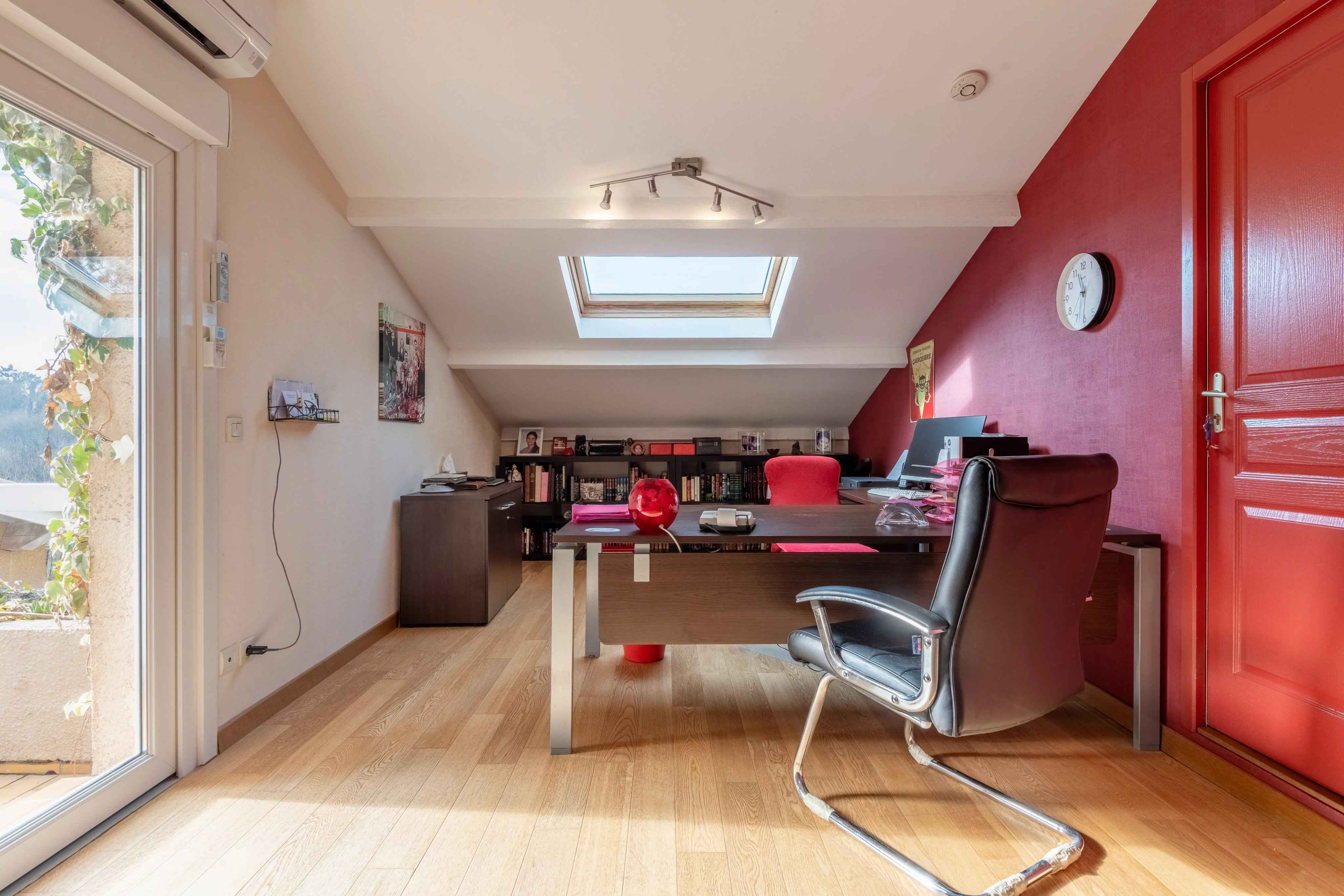 Eb13f4b8f5bdc5bed0cf48454d9cef9d a3af53d640 4096 original - Attribut alt par défaut.