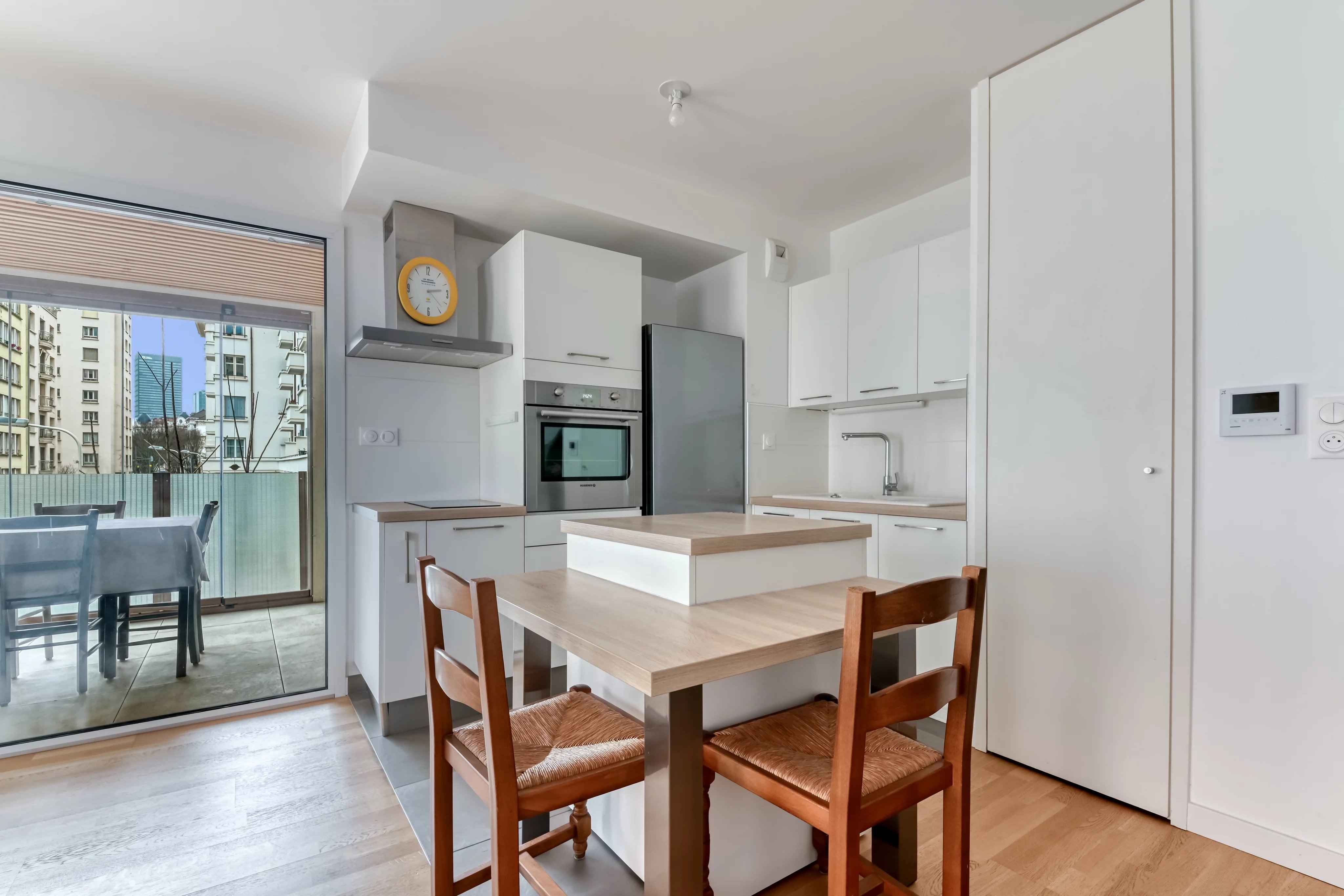 6d845fd307122630869e1fb8e6841045 bca57f2b1a 4096 original - Attribut alt par défaut.