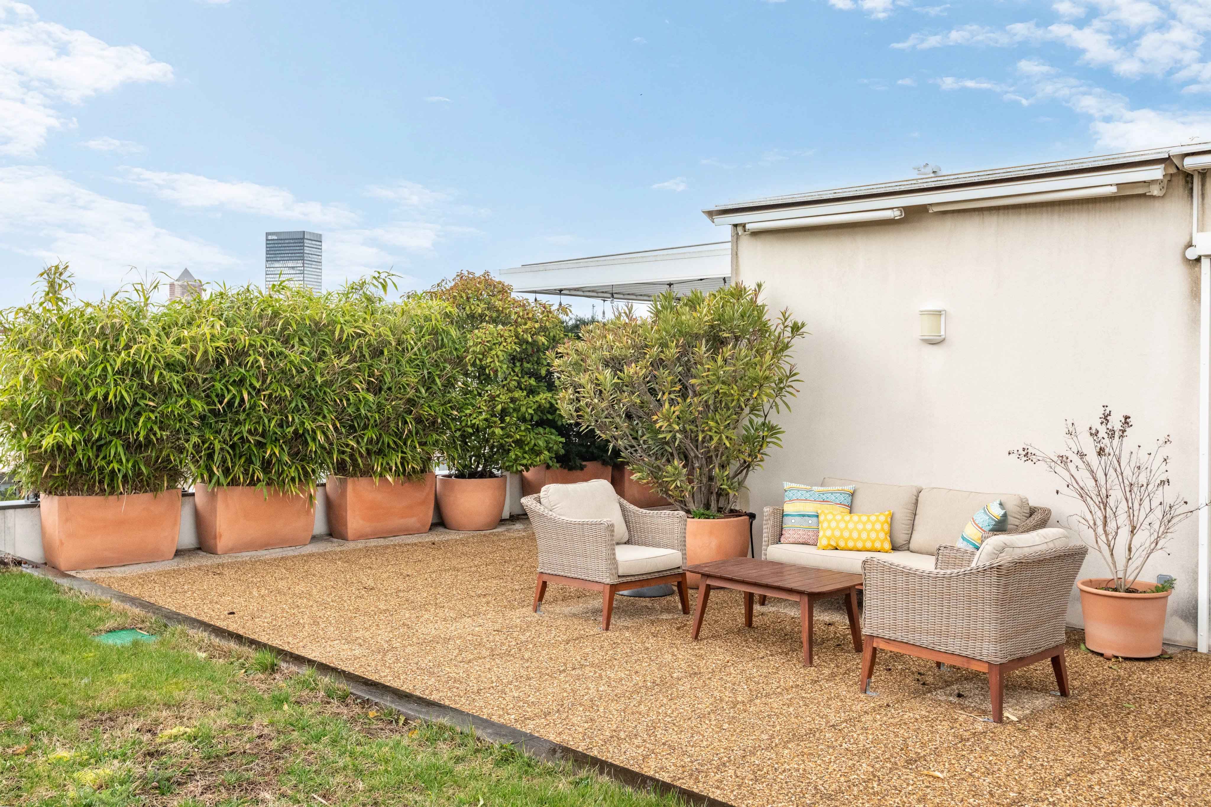 6322da4be742429e2d5e0dcf404db89b d839c20917 4096 original - Translation missing: en.helpers.application.image_tag.default_alt