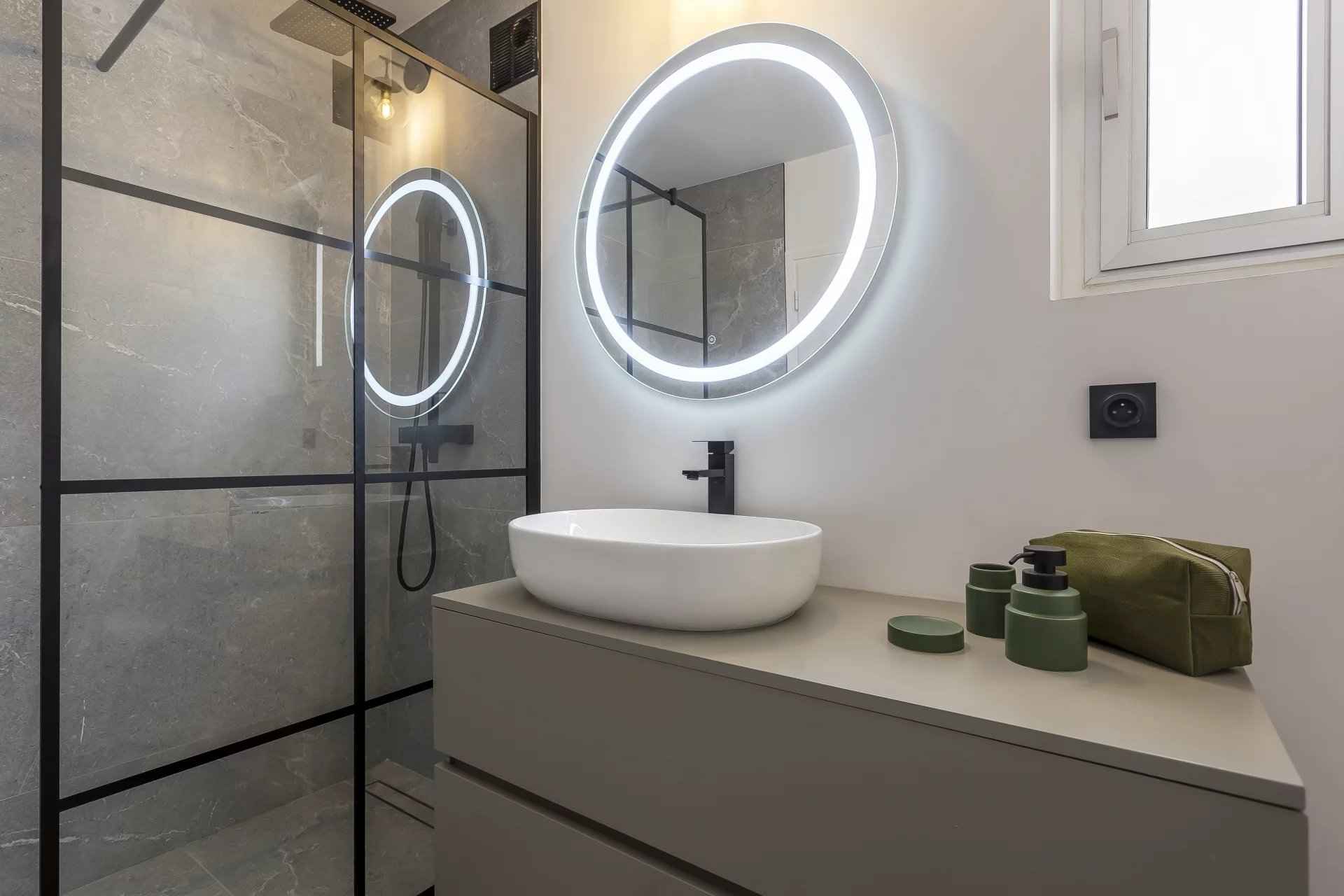 C8801899d37058be4bbe3cd73053410d 5049335506 1920 original - Attribut alt par défaut.