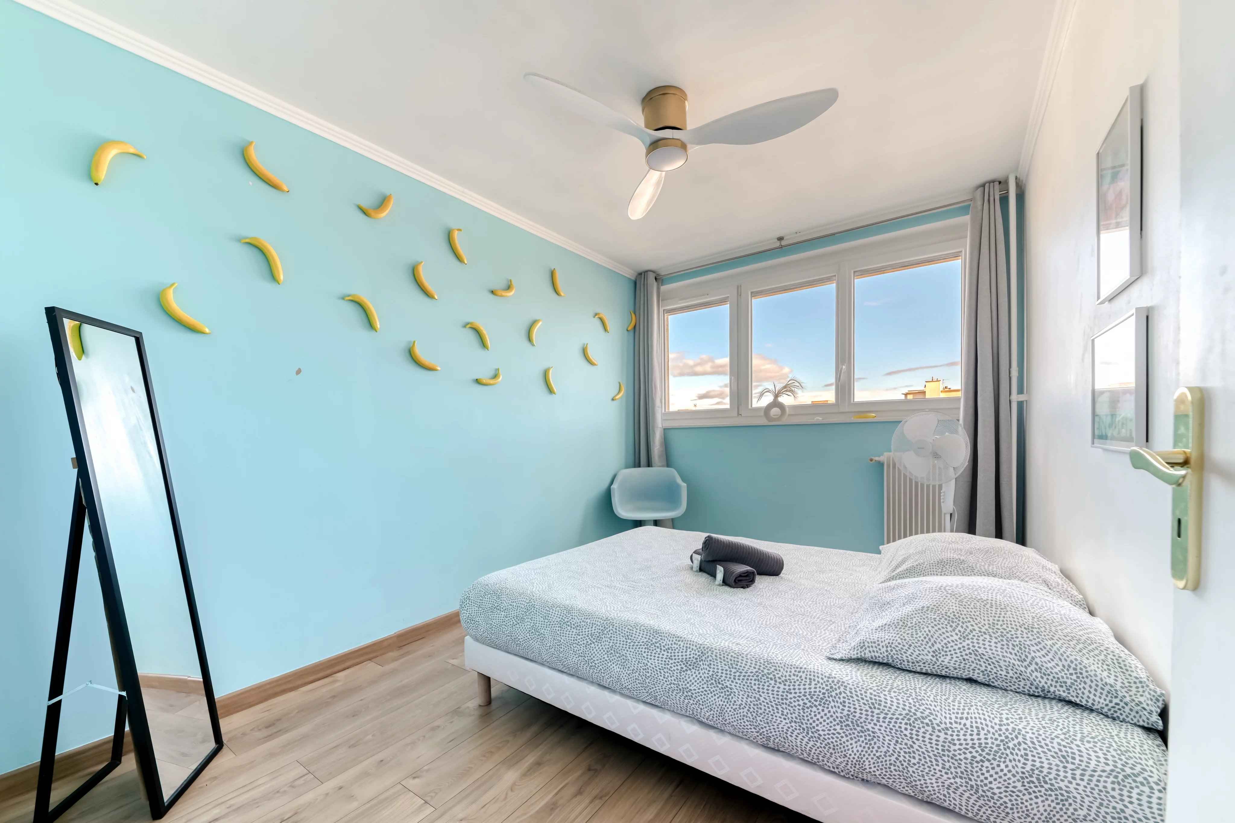 D8652e211a6a6c8e4652eb7580b3cb3a da19bbc944 4096 original - Translation missing: en.helpers.application.image_tag.default_alt