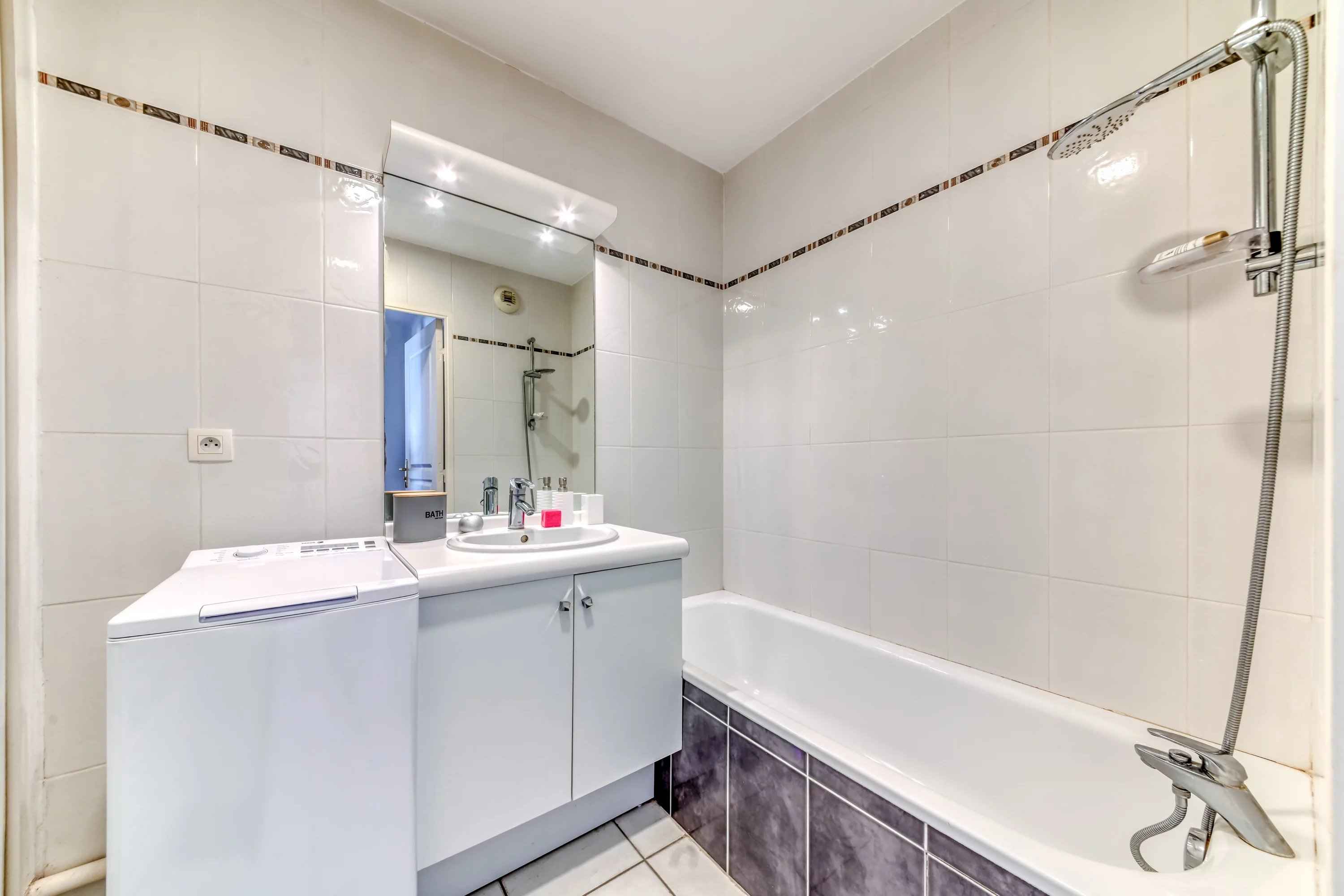 3073379c103a146191cfc9597ff257c8 a524e9e8aa 3000 original - Translation missing: en.helpers.application.image_tag.default_alt