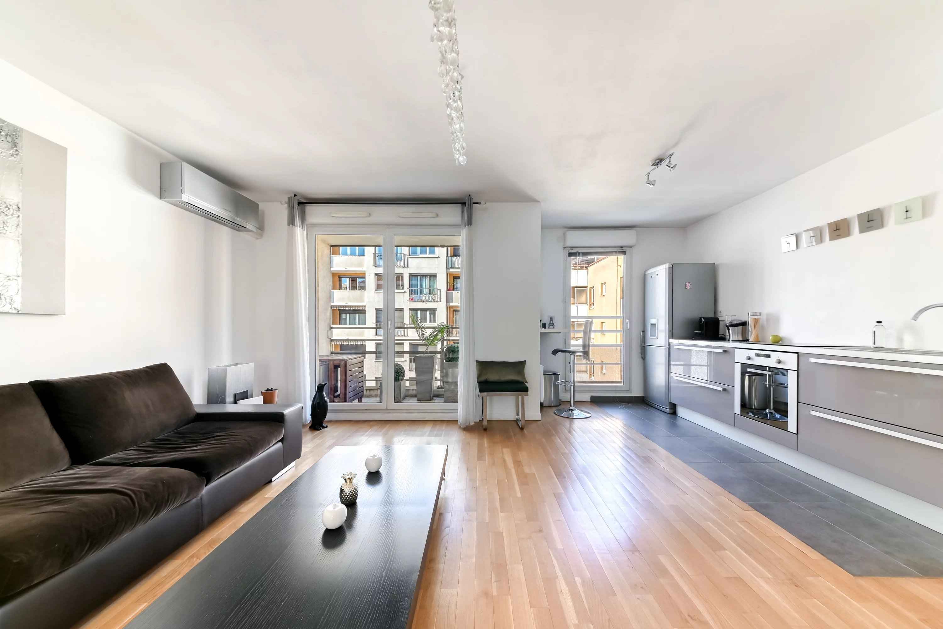 9e5ac3295ce6e5d9ec7c7be02002b30d 38ec0b26b3 3000 original - Translation missing: en.helpers.application.image_tag.default_alt