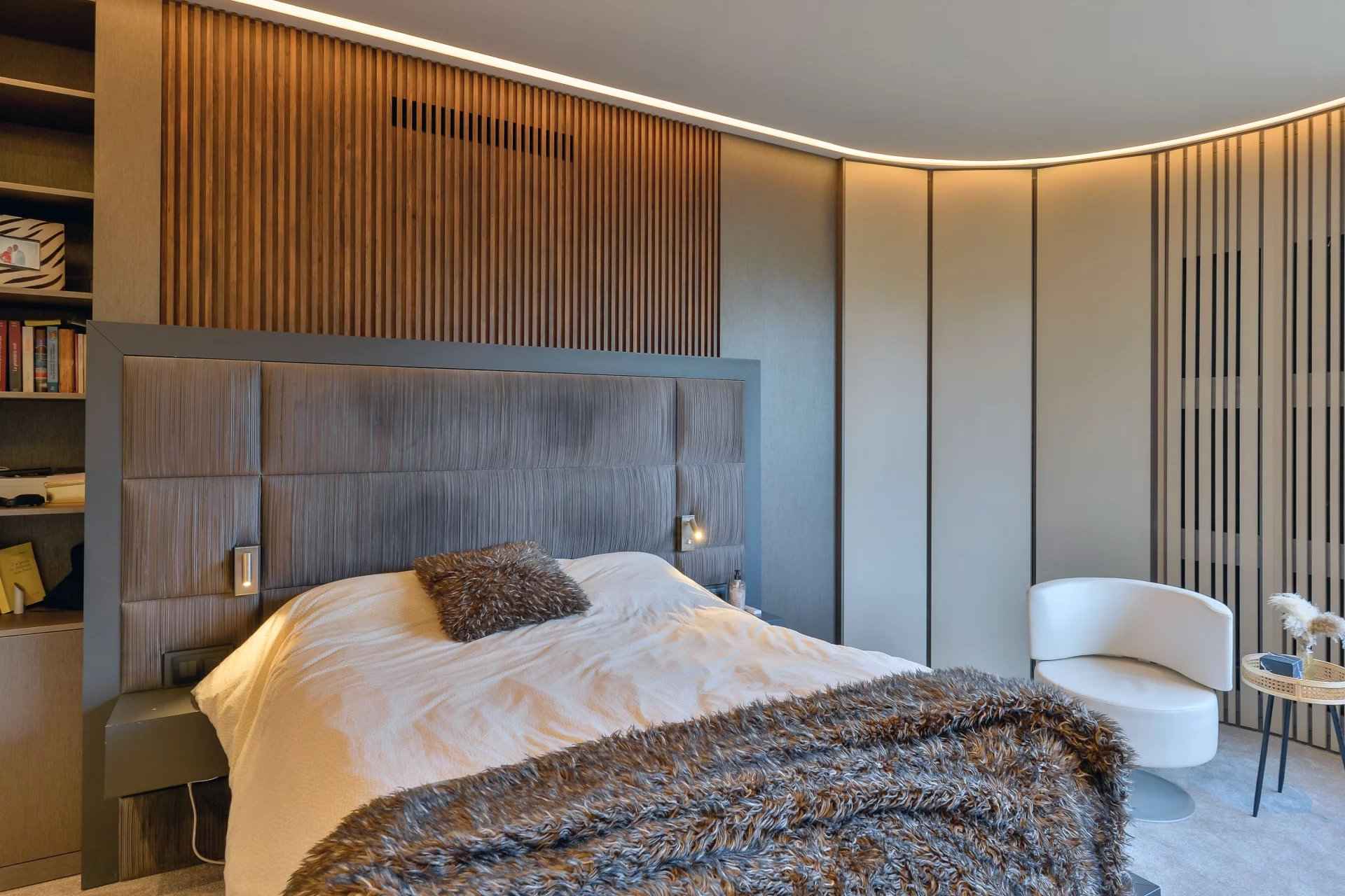 F81a42cd941c21de0aa642574d786f90 117d1dc2eb 1920 original - Translation missing: en.helpers.application.image_tag.default_alt