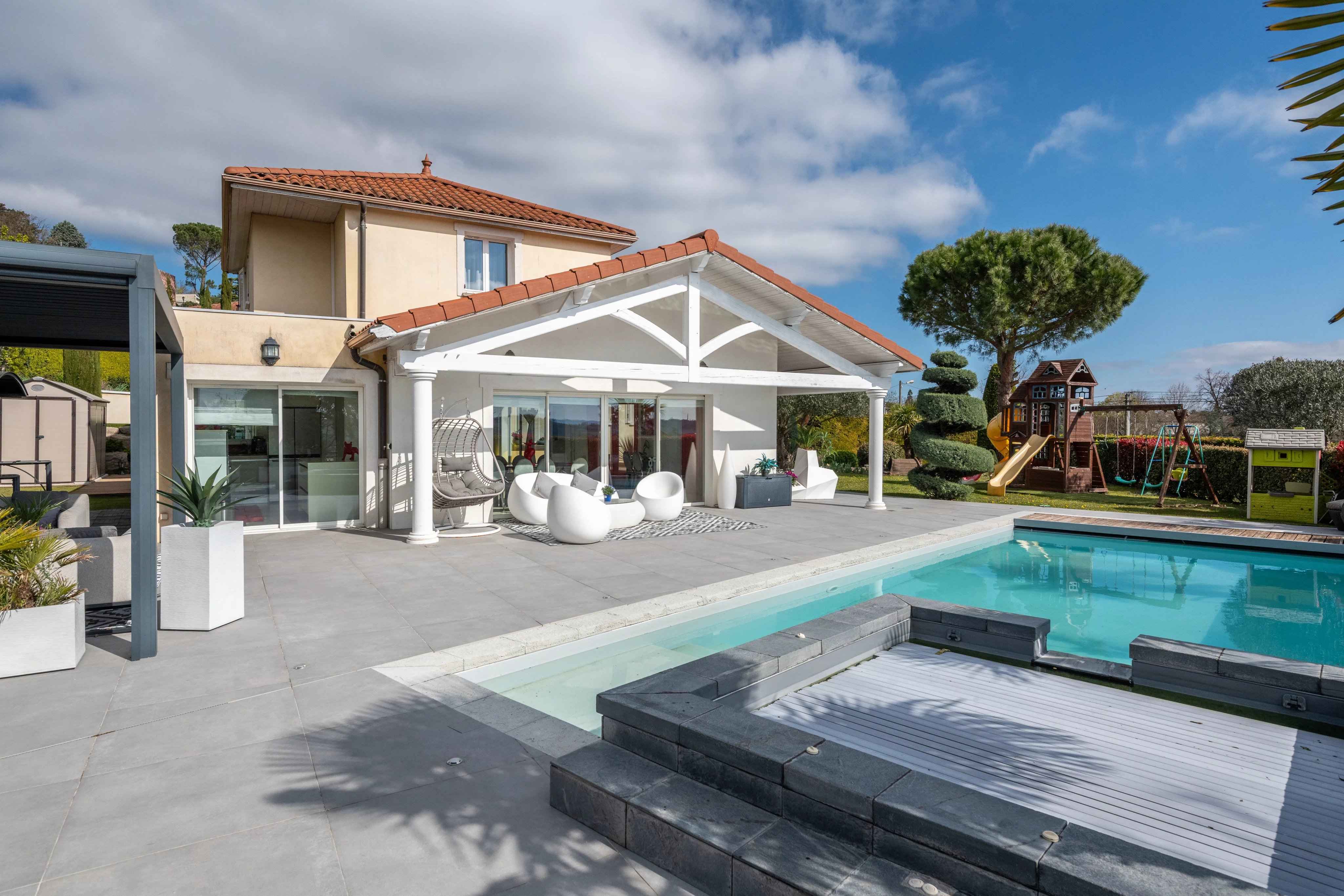 2267914f484dd3c2ef3d90448b647099 df466ca5dd 4096 original - Translation missing: en.helpers.application.image_tag.default_alt