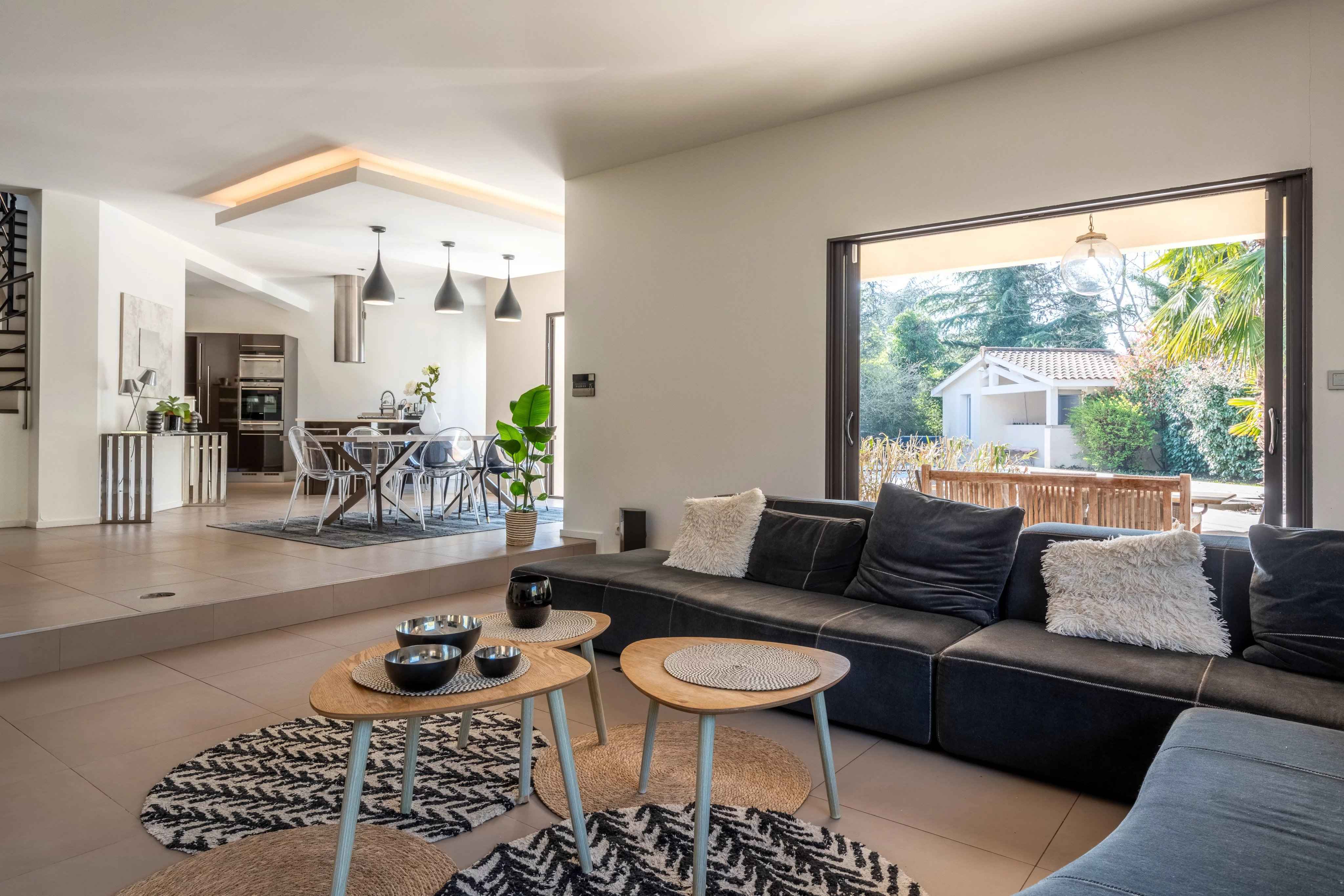 Dc3515af325775729be6ad7002d37fe1 3445ddc43e 4096 original - Translation missing: en.helpers.application.image_tag.default_alt