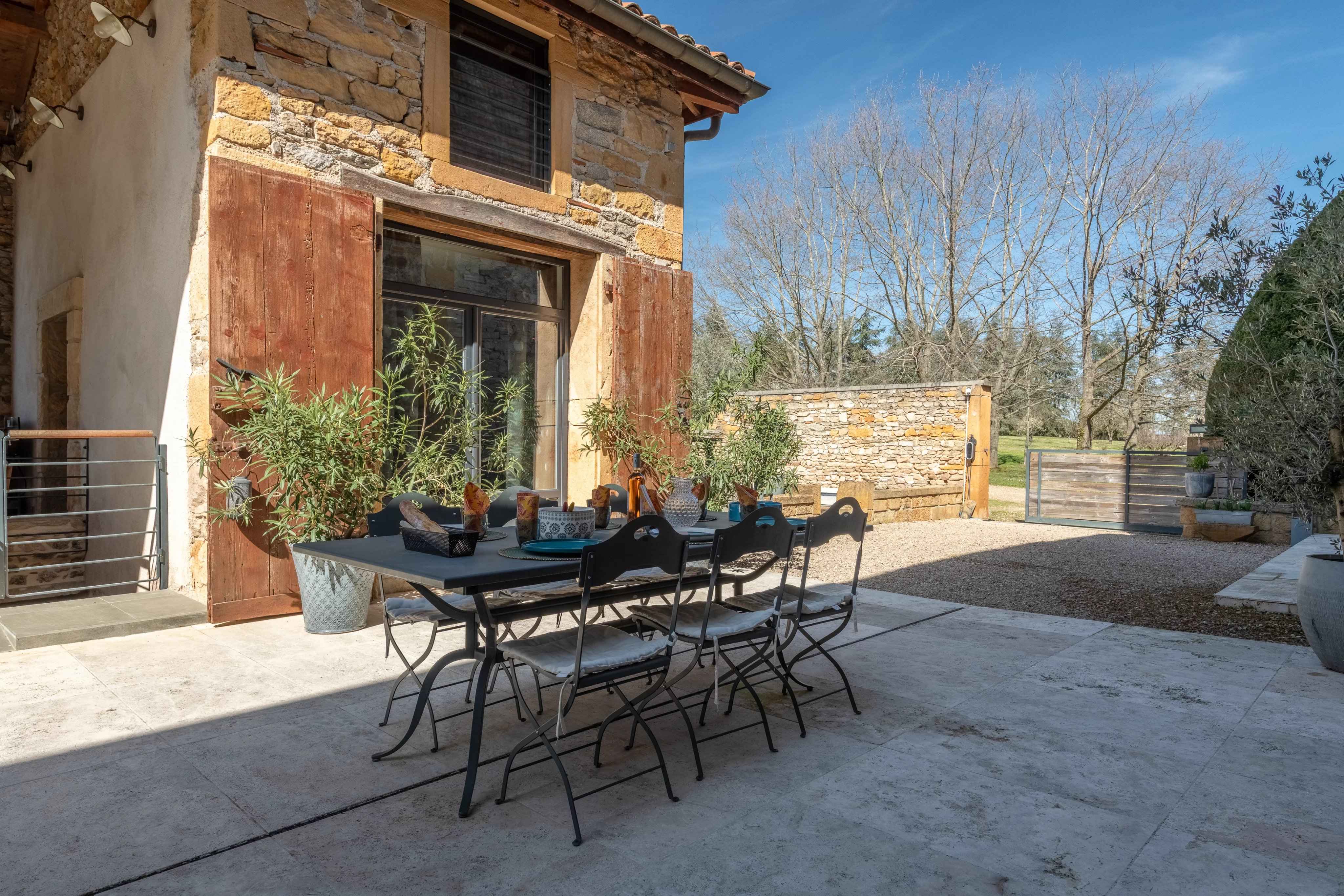 13f4c71cfdb6d29679061fb8e4e73460 737c4e2a30 4096 original - Translation missing: en.helpers.application.image_tag.default_alt