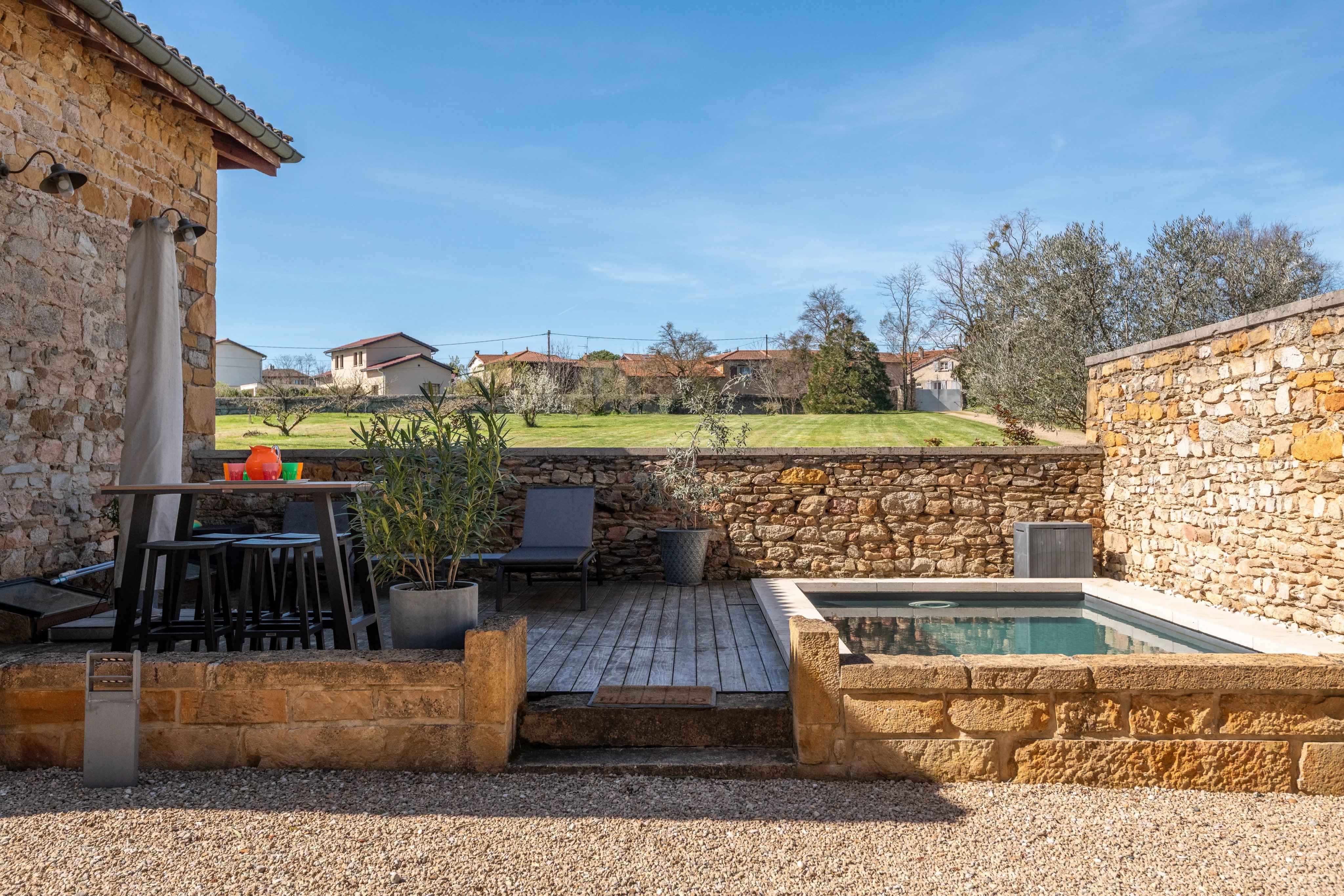 579cd4e50902247edbd1a47ee3c4b636 e03de112a2 4096 original - Attribut alt par défaut.