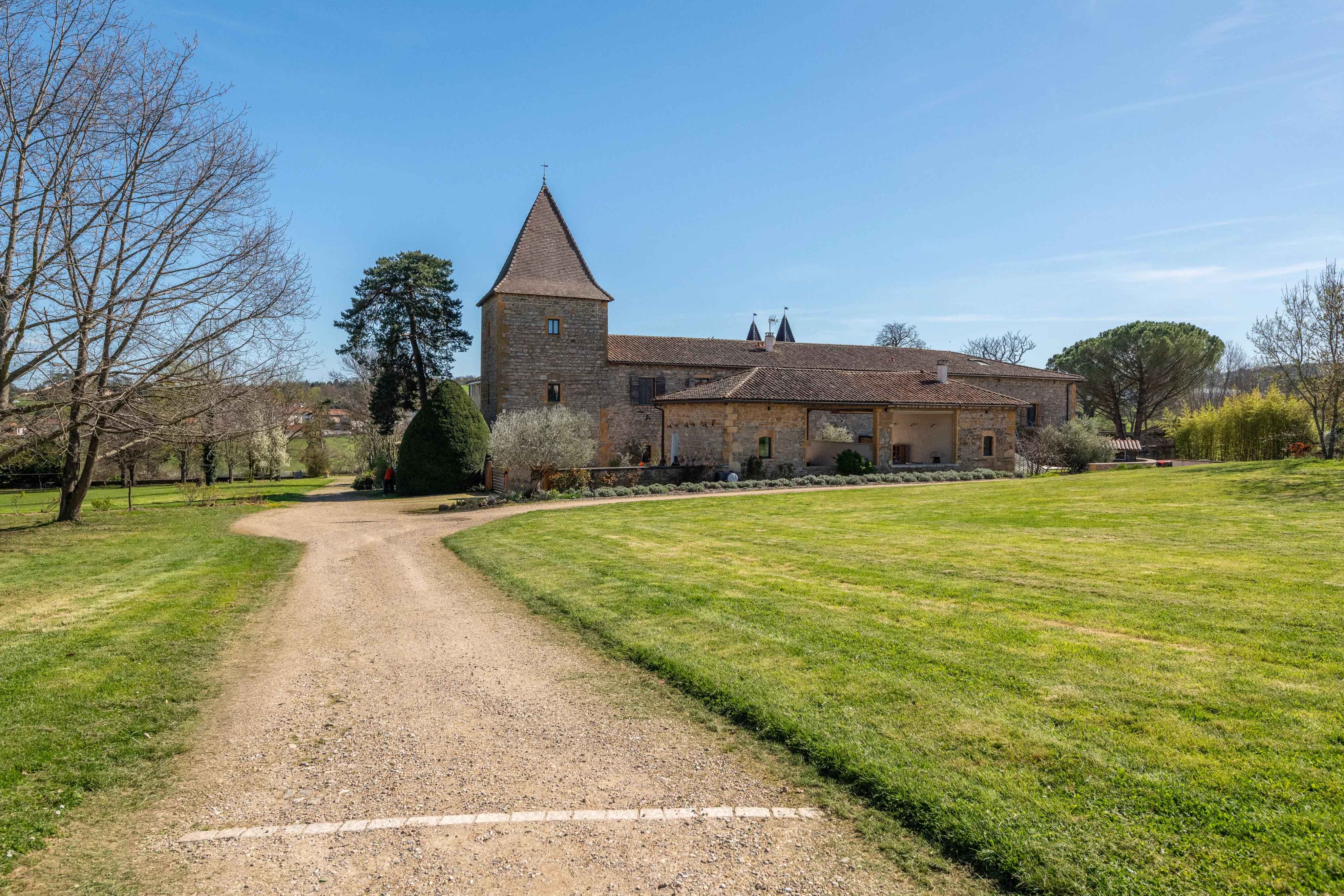 609ed420cddf5b40f76825efe18d3d36 ab6b541410 4096 original - Attribut alt par défaut.