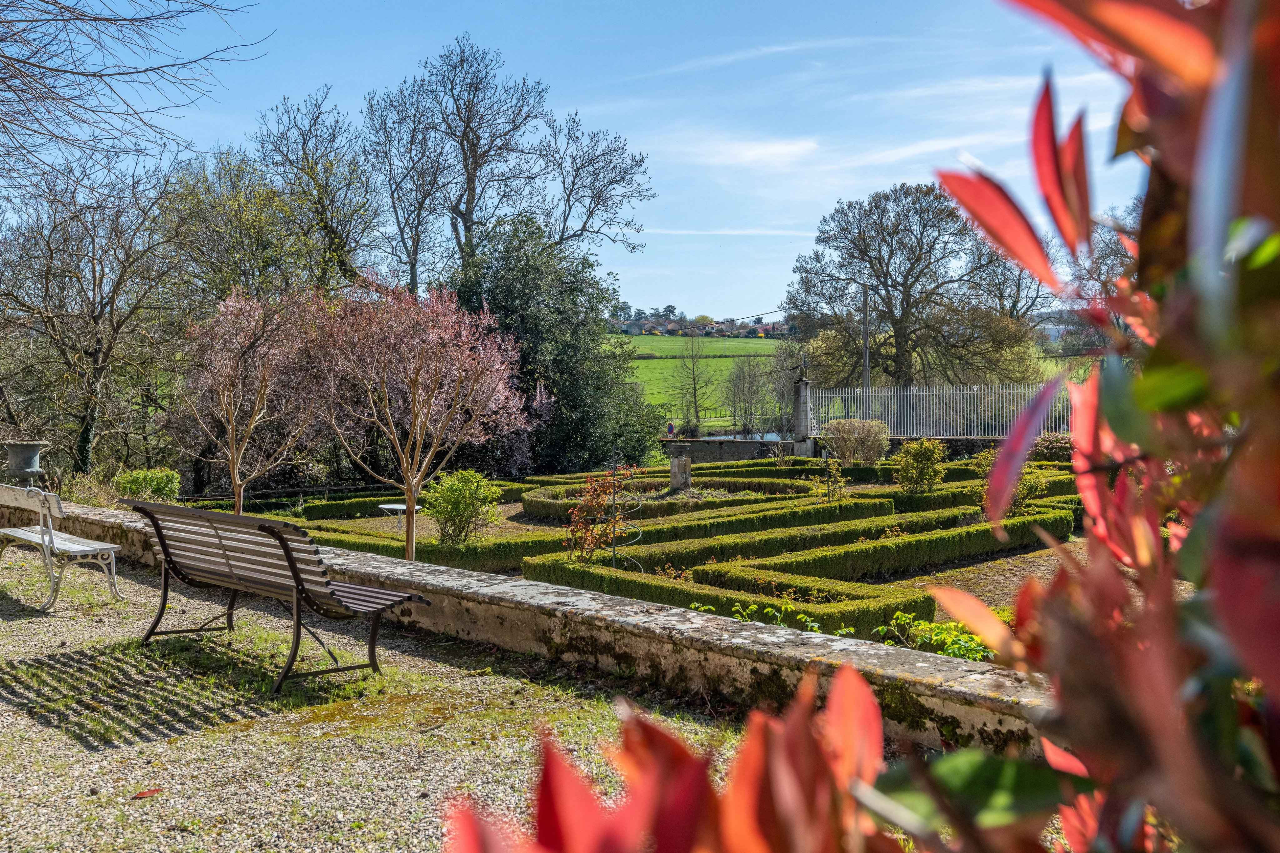 0c10fe5479fce815ce7dcbe32632e33e afbabb7ae9 4096 original - Attribut alt par défaut.