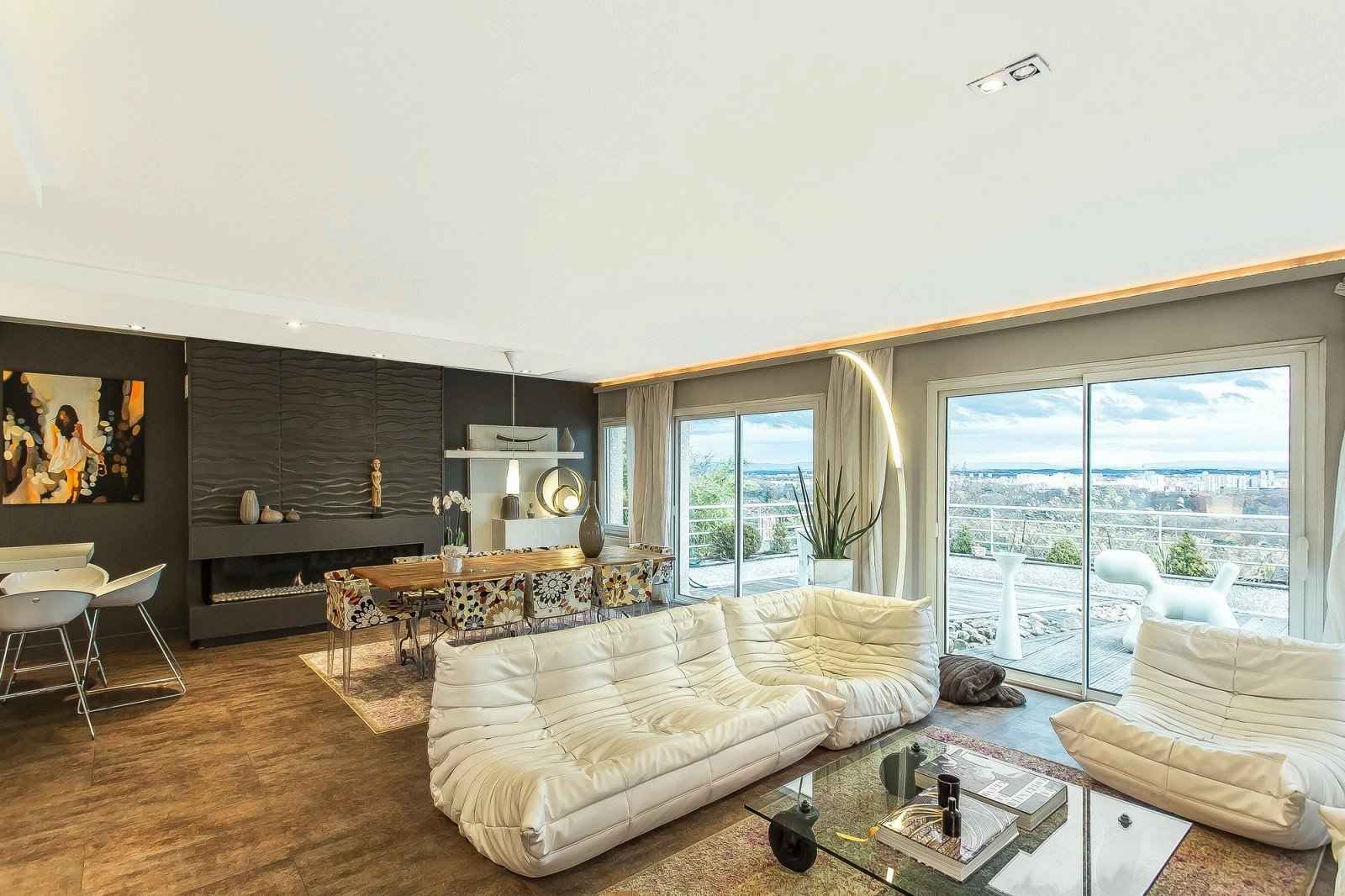 61d7cada33de29ee9b727039392ada86 90282239ec 1600 original - Translation missing: en.helpers.application.image_tag.default_alt