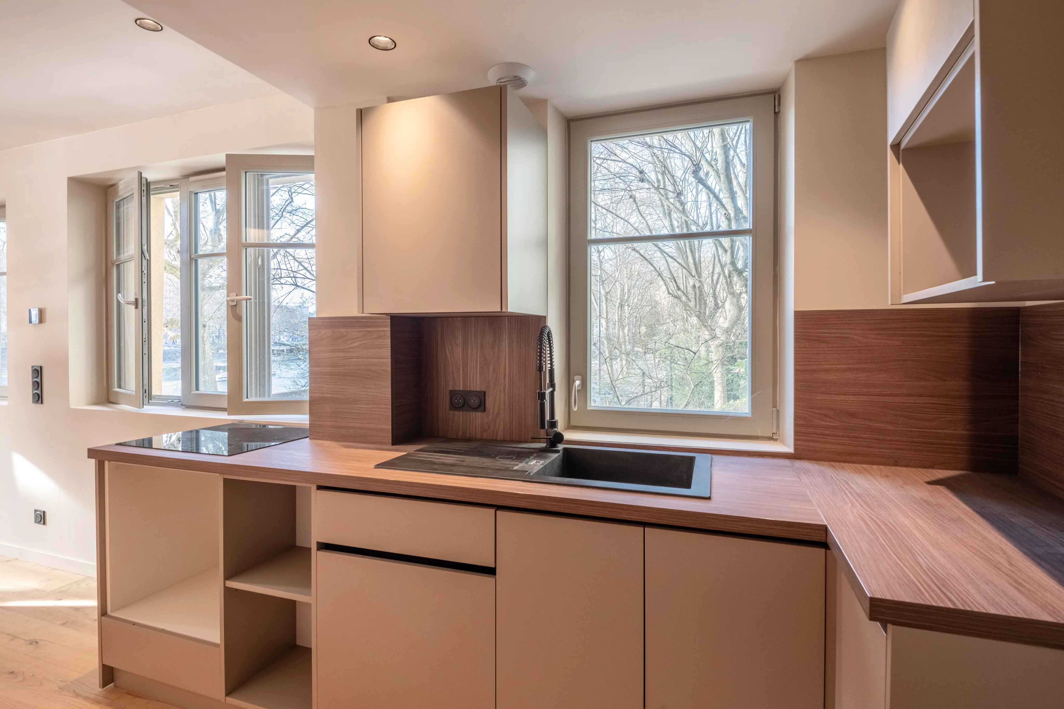 7cbedf9318cd195756958cce0888050b b7189b5781 4096 original - Attribut alt par défaut.