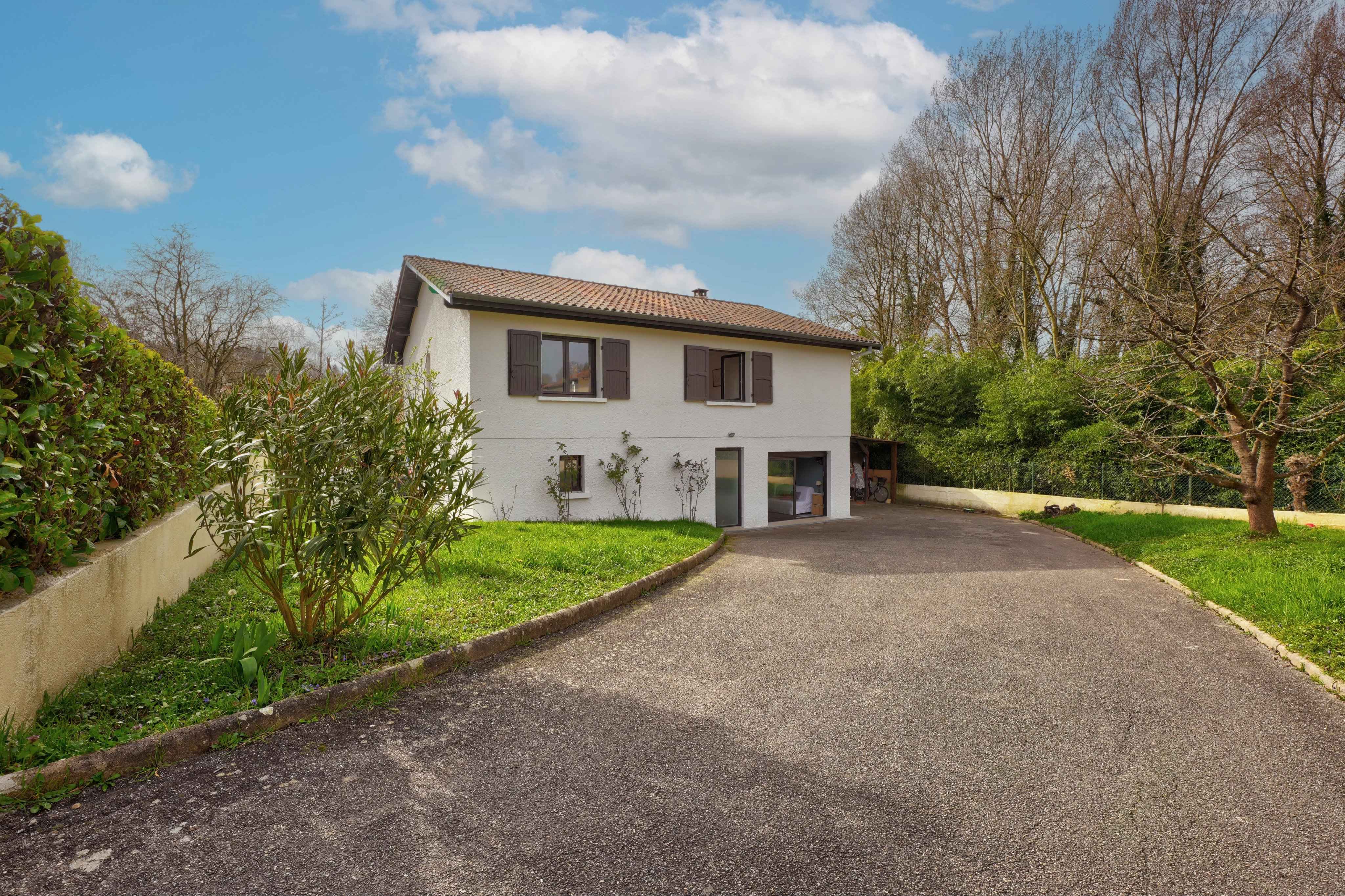 677e6d2358e18471b91edc302c63f14c 75a4a2795a 4096 original - Attribut alt par défaut.