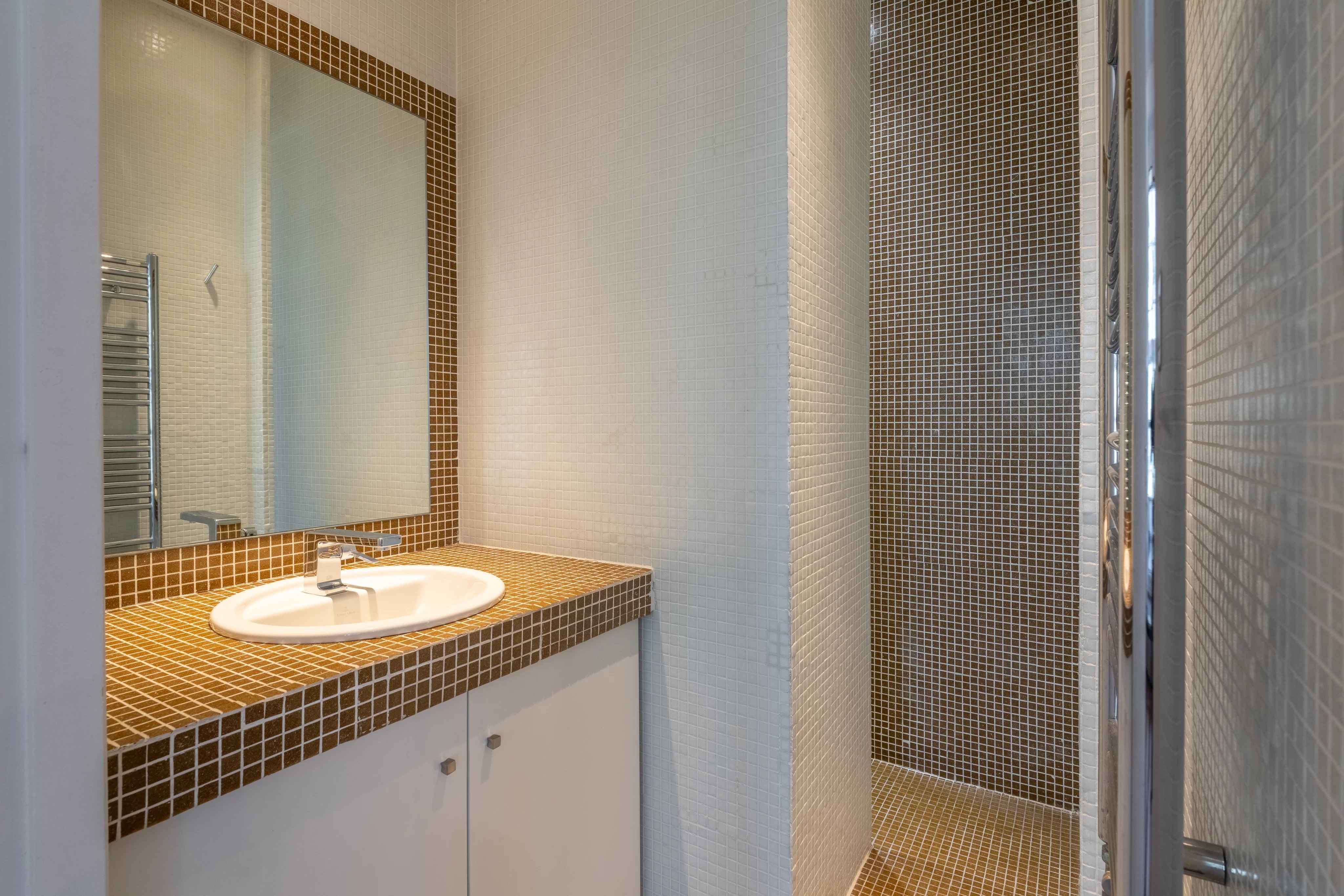 7f2cf755dc041bd987526de60f345757 0dff167524 4096 original - Translation missing: en.helpers.application.image_tag.default_alt