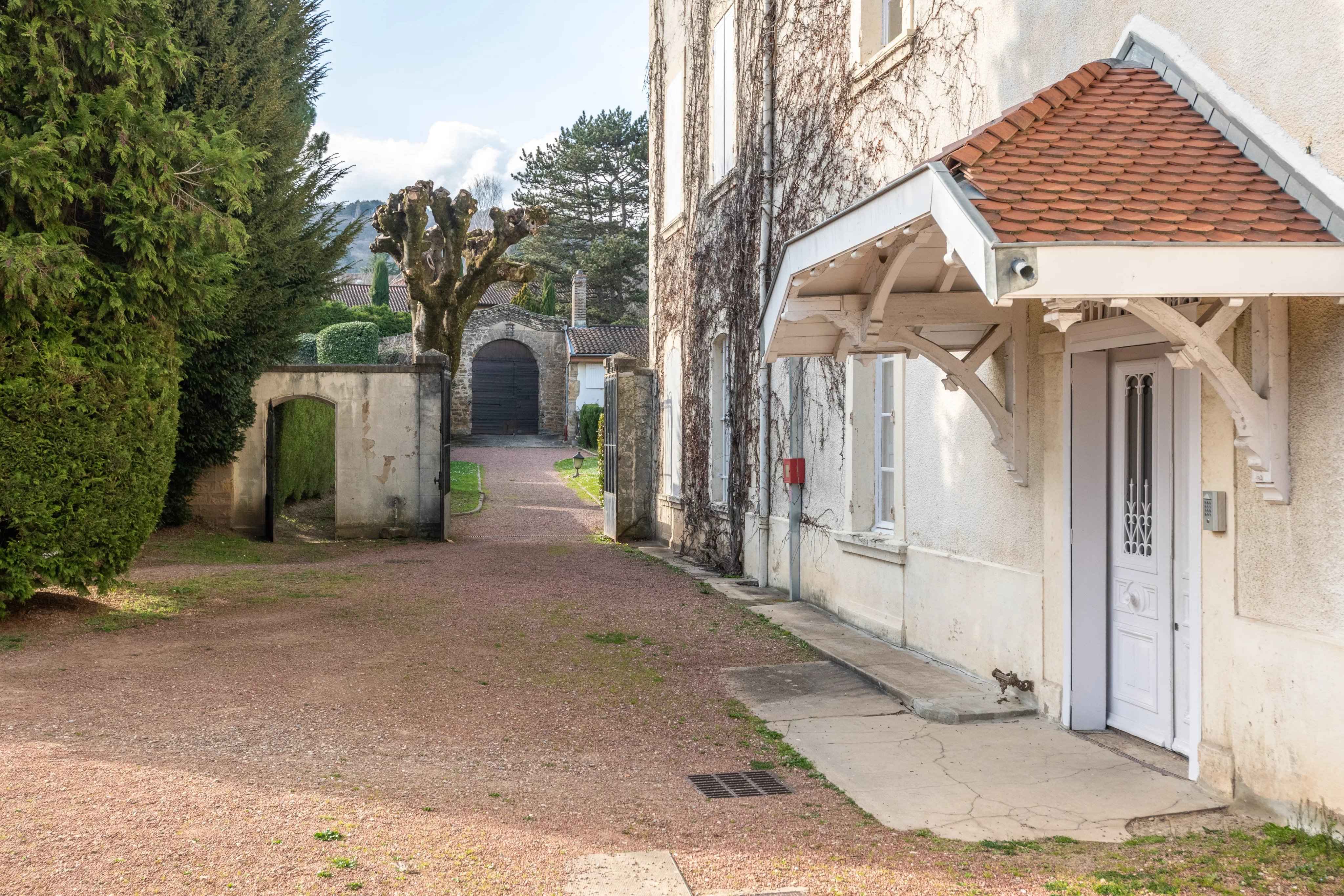 24ab168ae11b9b724cb3424b9db7be84 92435cc51c 4096 original - Translation missing: en.helpers.application.image_tag.default_alt