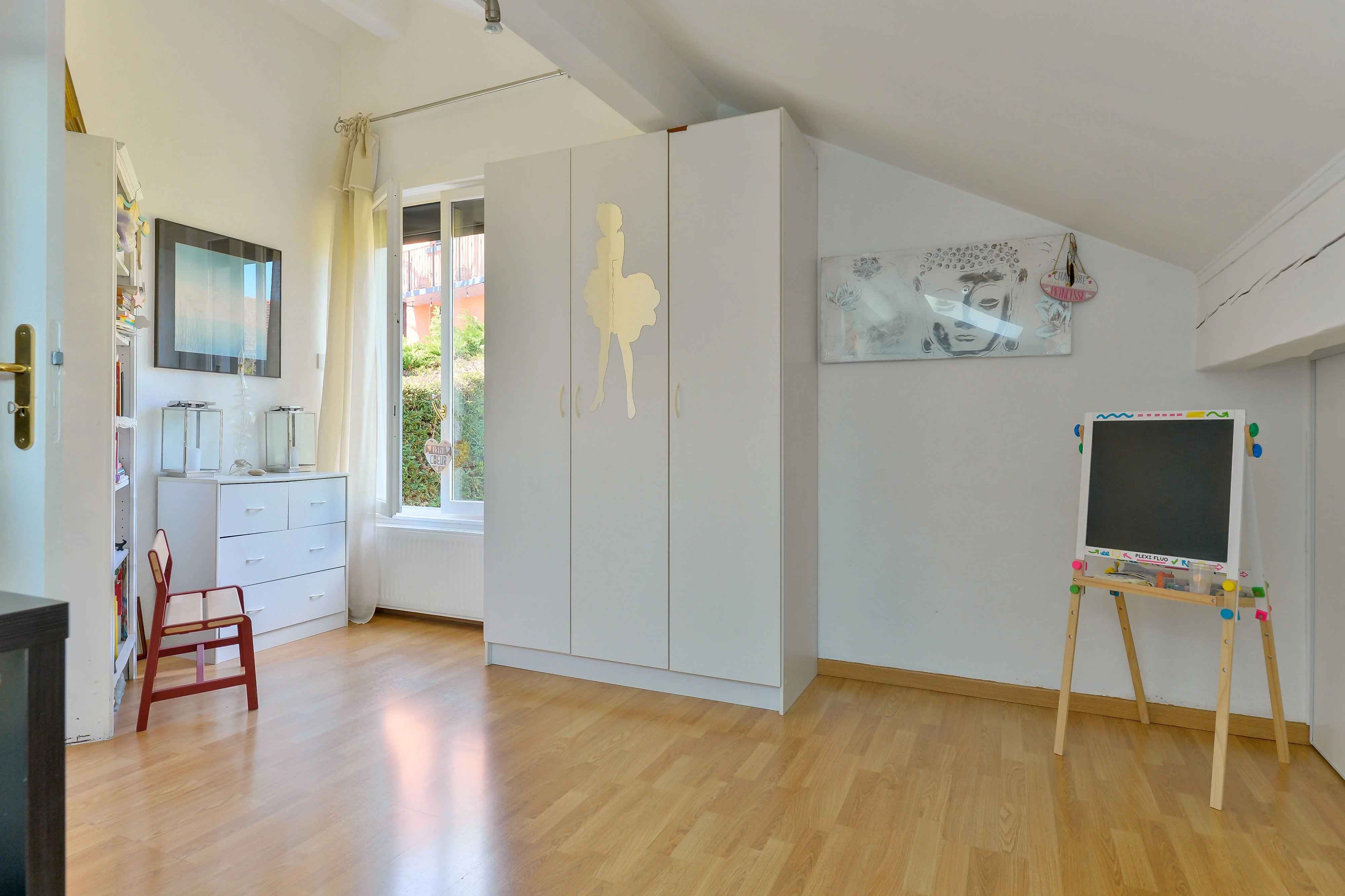 E502c4c4ed763b64d90342116fe1e80e 83d979c262 4000 original - Attribut alt par défaut.