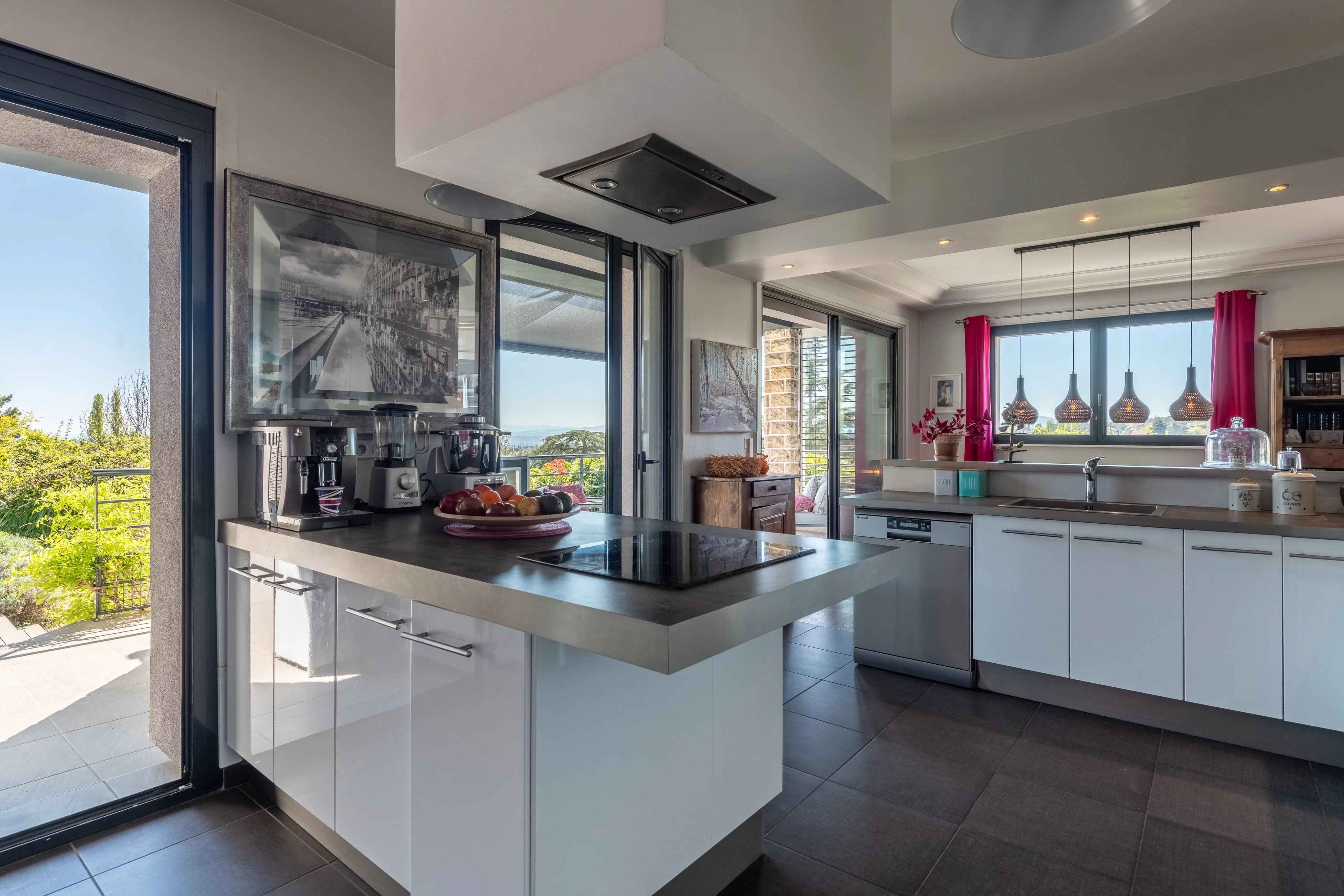 798f404925f1cb848d54c7c076bc7e9e a9fcbb9ae6 4096 original - Attribut alt par défaut.