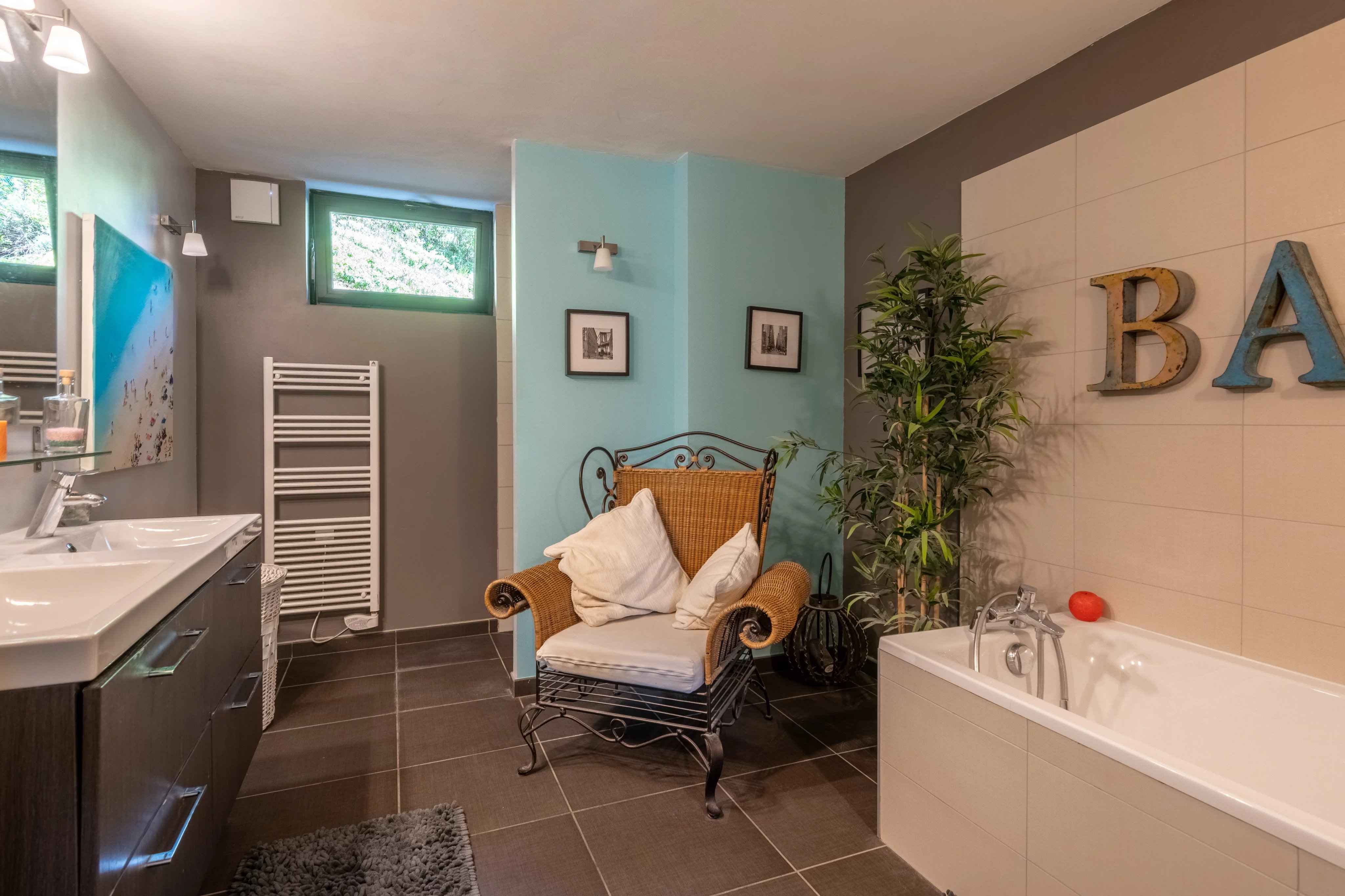 2c680f0778e8b01b28640929e4bca3e1 2273afb9e9 4096 original - Attribut alt par défaut.