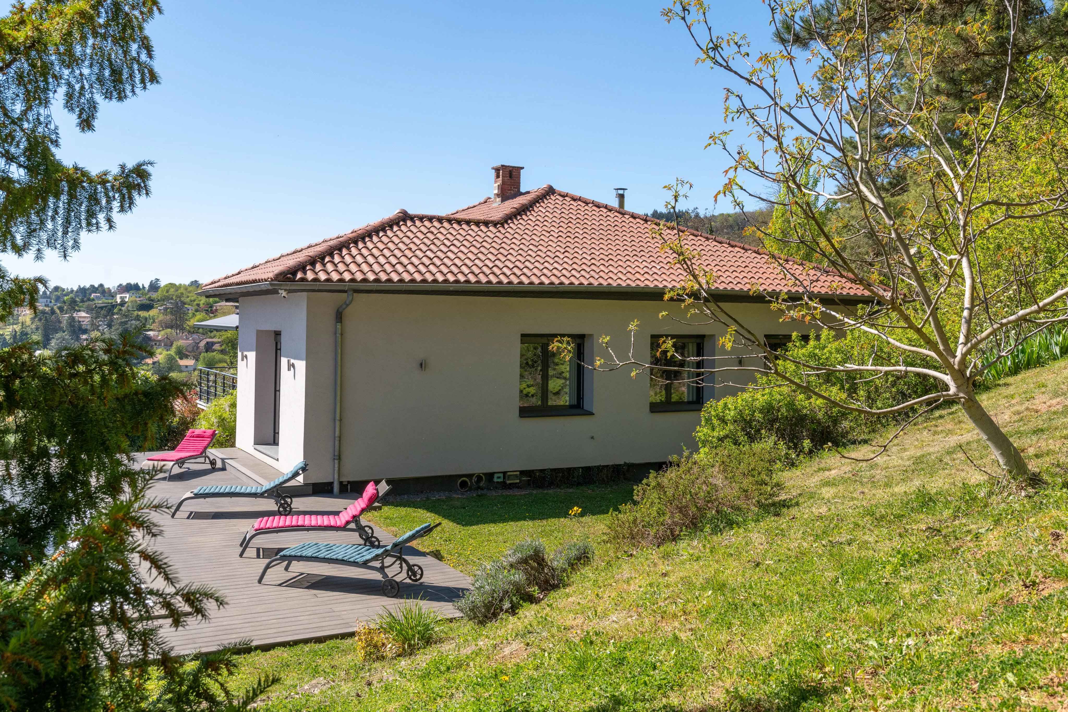 Aef2a85640b930544b9505871392aa72 745e2a3b8e 4096 original - Attribut alt par défaut.