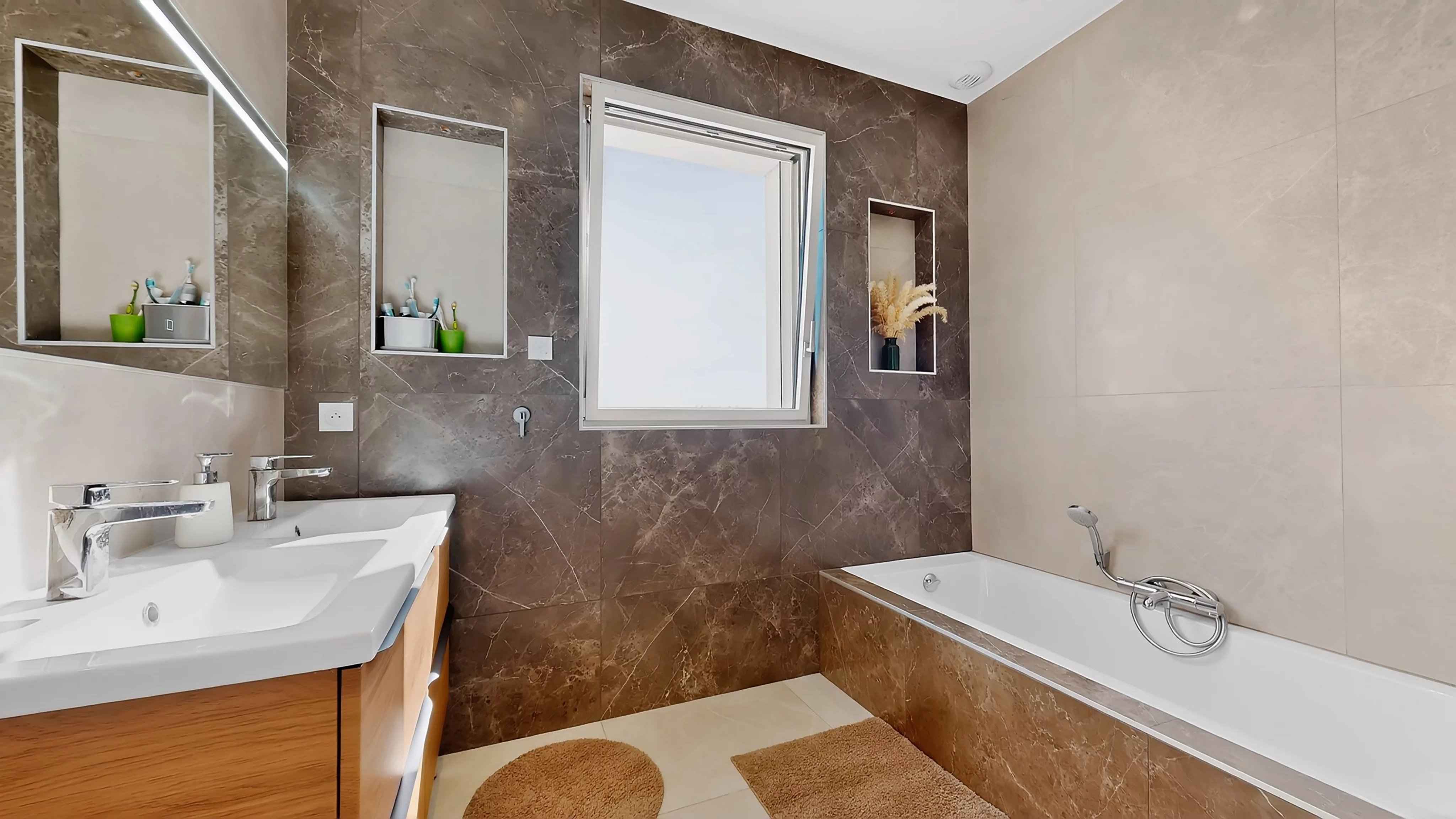 5e8c0d44e4597ce3440f61e0e717e53a be84fb35ac 4096 original - Attribut alt par défaut.