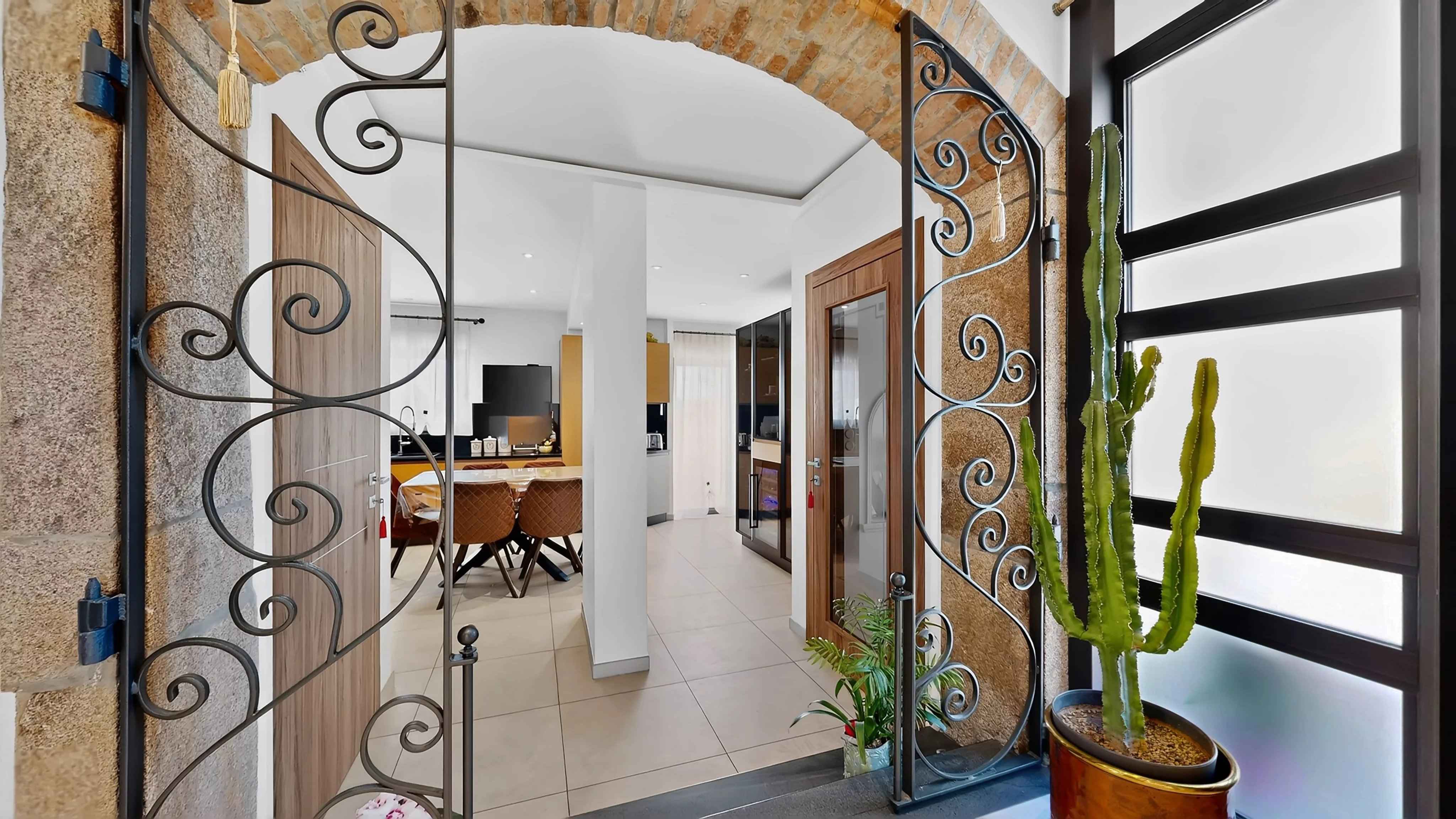 14aa592bee8b7e18c952a55d12b04c39 196488057a 4096 original - Translation missing: en.helpers.application.image_tag.default_alt