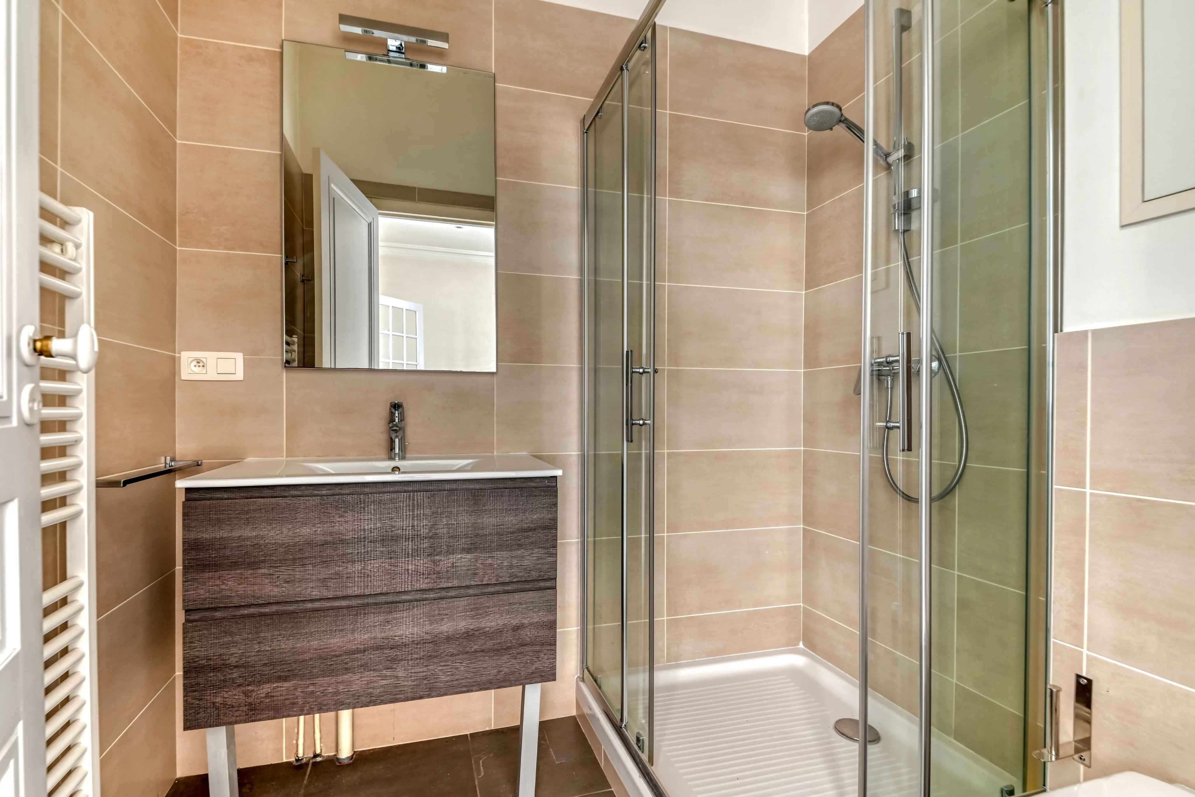 Dc1ec2ea54bb8fe1ce67e18a32bec7f8 830c8b4a64 4096 original - Attribut alt par défaut.