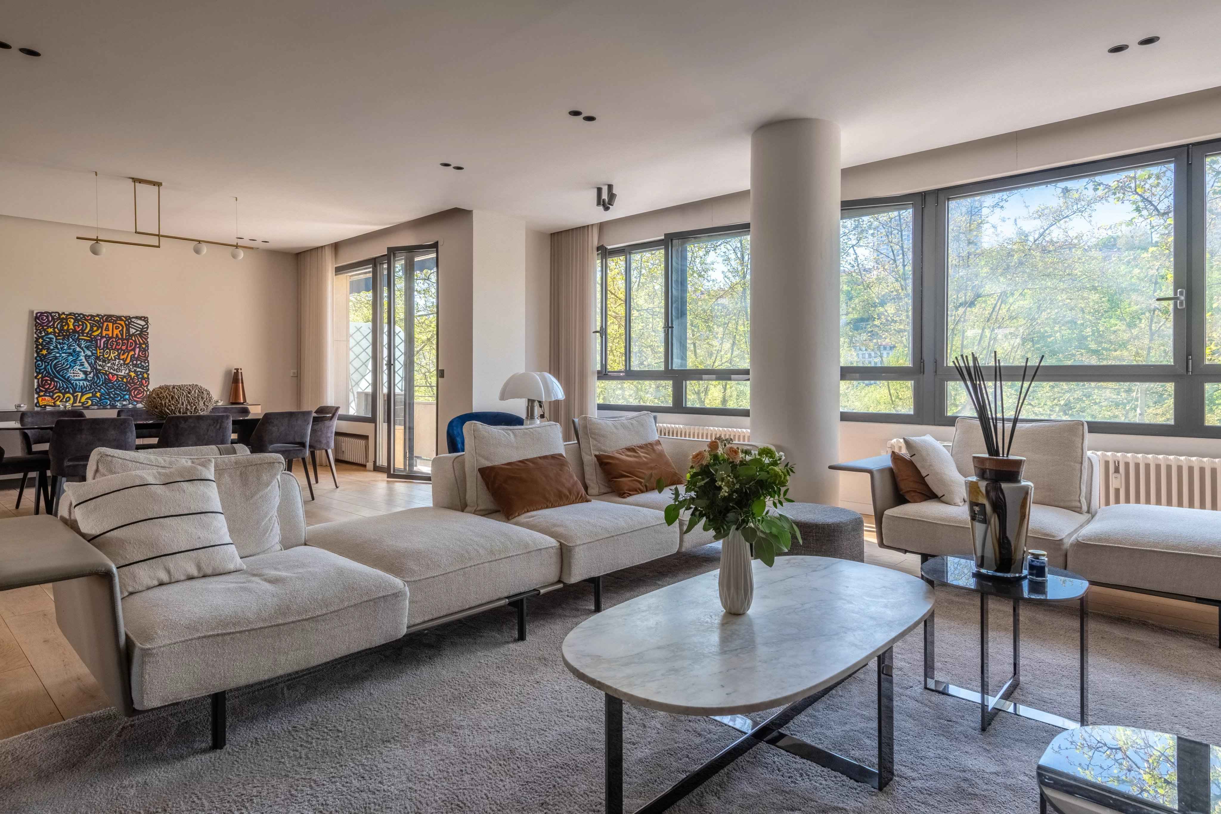 499598225a583d05277bfe50f8e055c8 4b61dbd020 4096 original - Attribut alt par défaut.