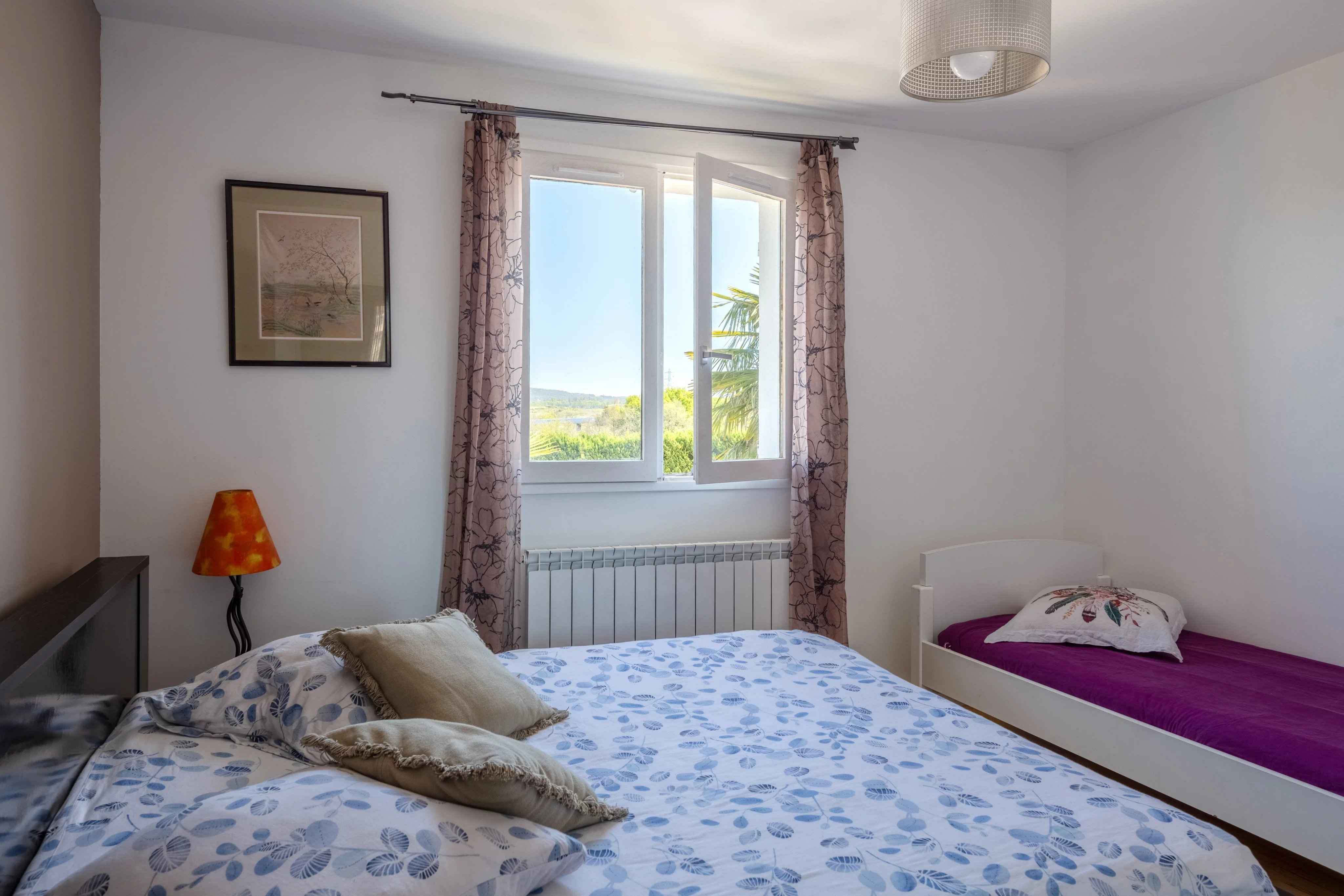 E905a6e8da43c9db8dd735d3a4699436 ebf75ba0c4 4096 original - Attribut alt par défaut.